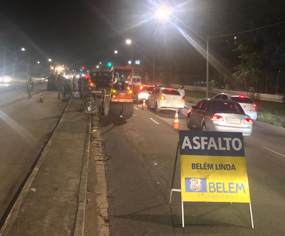 Avenida Augusto Montenegro recebe mutirão noturno de recuperação asfáltica
