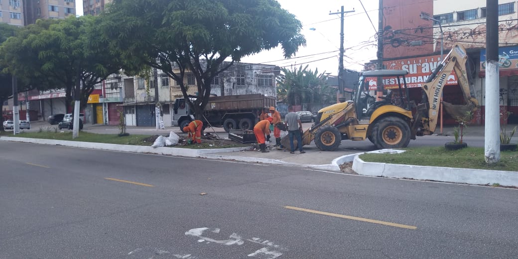 Mutirão de limpeza da Prefeitura de Belém recolhe 370 toneladas de lixo no município
