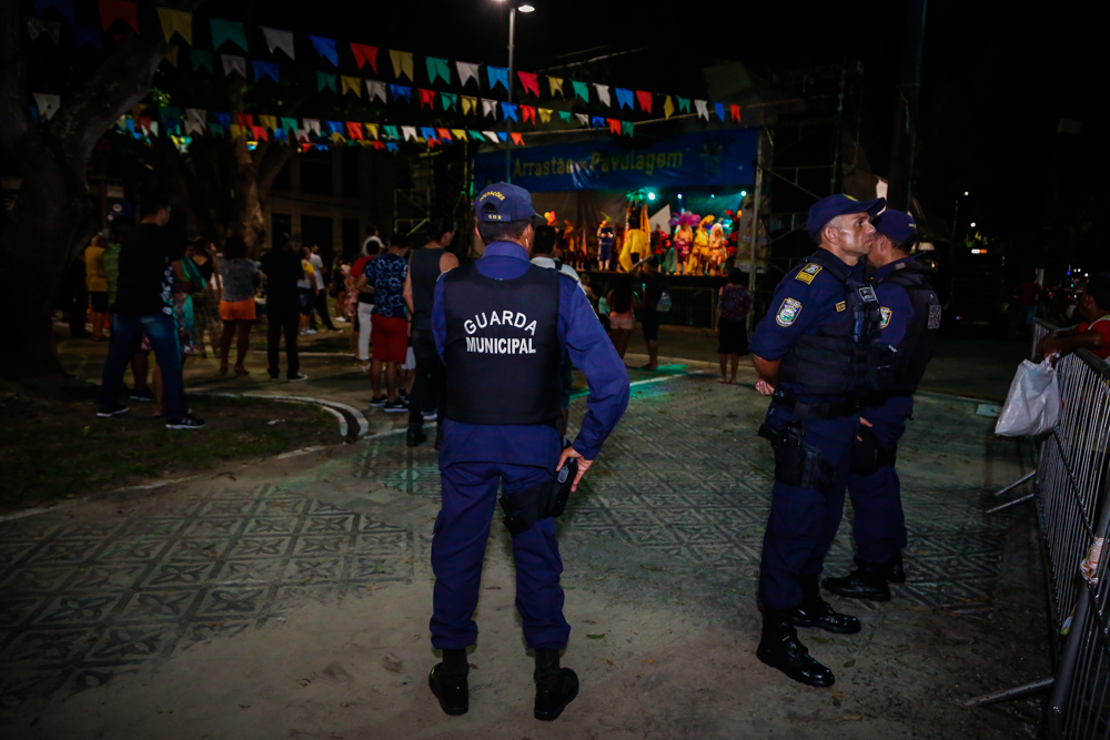 Público lota Praça dos Estivadores para o primeiro dia de Mostra Cultural