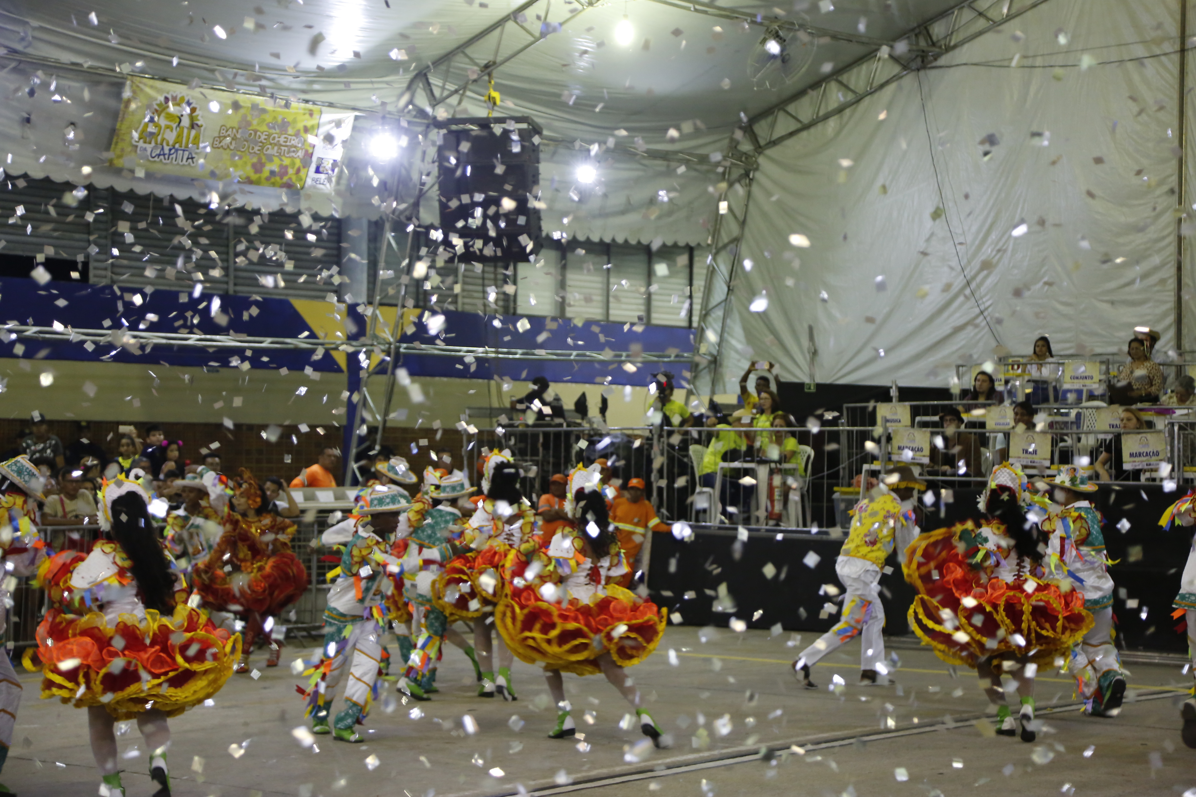 Primeira fase do Concurso de Quadrilhas é encerrada com grande espetáculo 