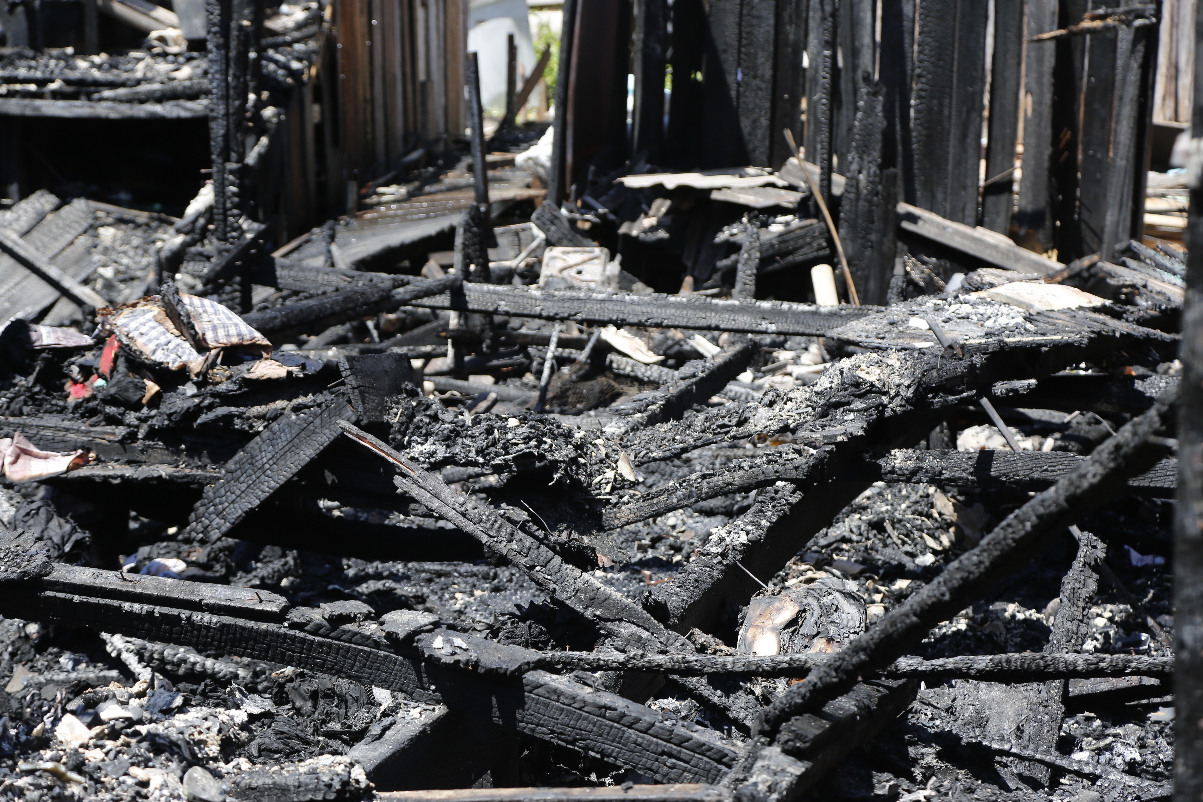 Prefeitura de Belém presta auxílio às famílias vítimas de incêndio no bairro do Guamá