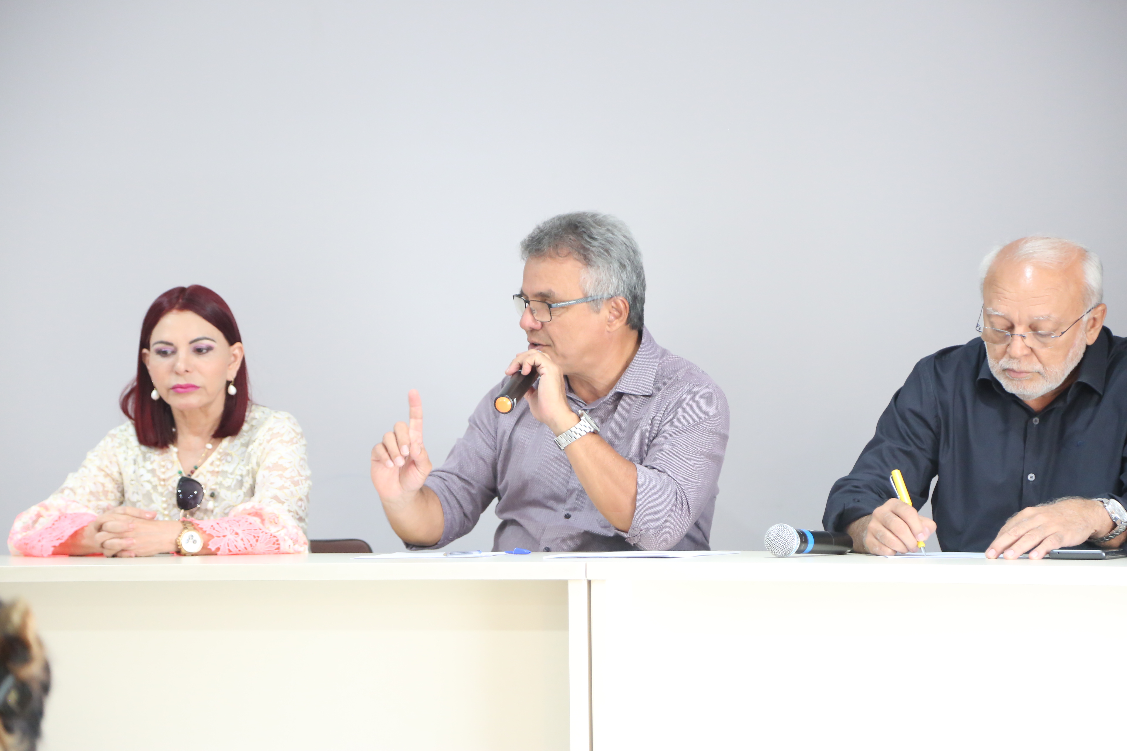 Comissão intersetorial discute propostas para a destinação do lixo da RMB