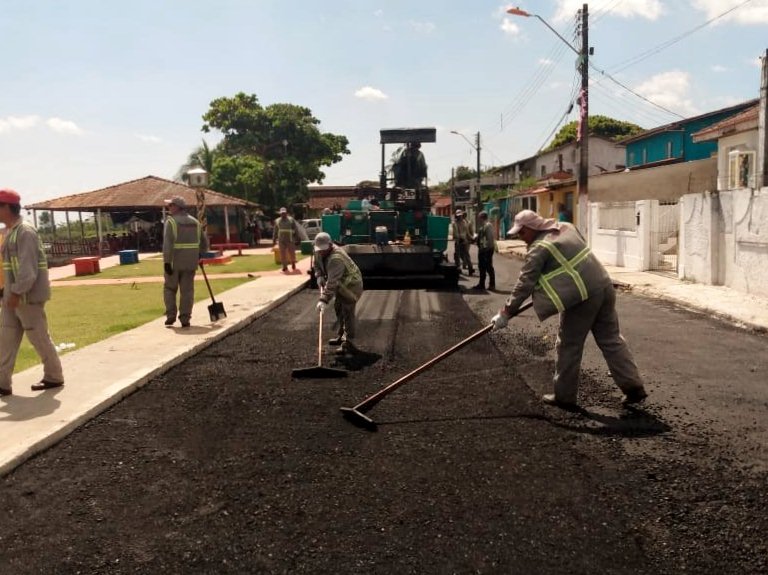 Ações de pavimentação asfáltica beneficiam diversas vias do município e seus distritos