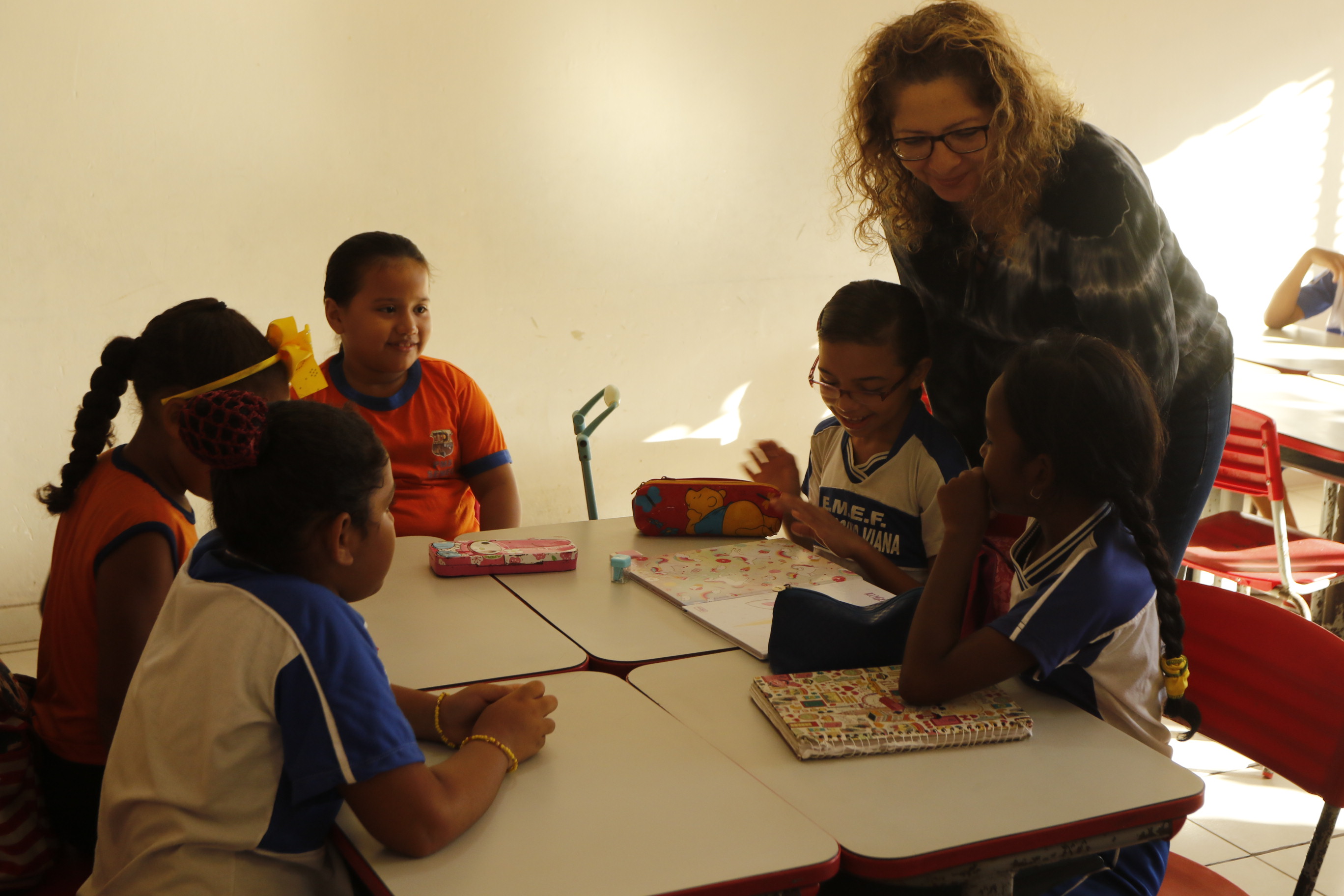 Escolas municipais recebem alunos com programação especial