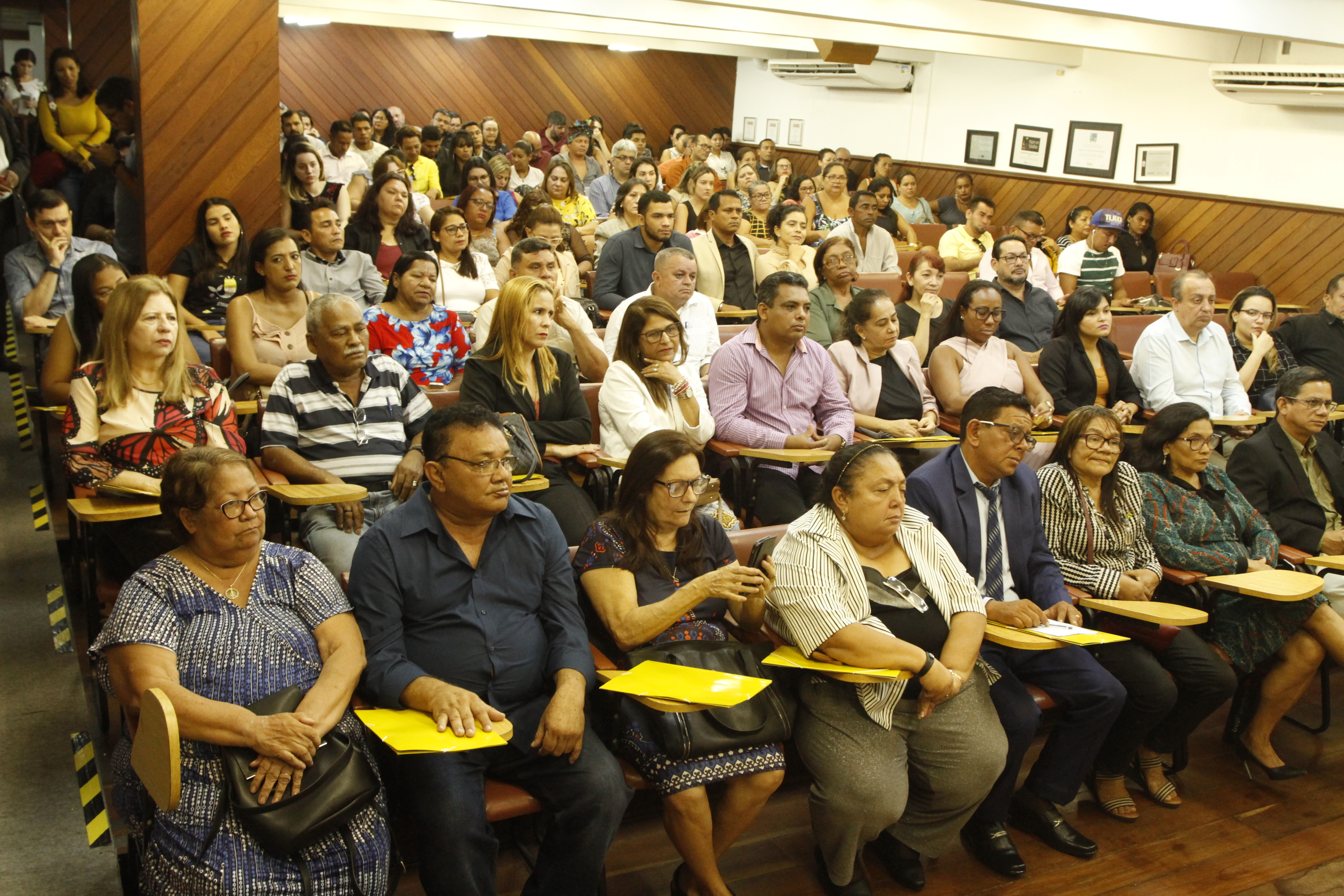 Novos integrantes são empossados no Conselho Municipal de Saúde