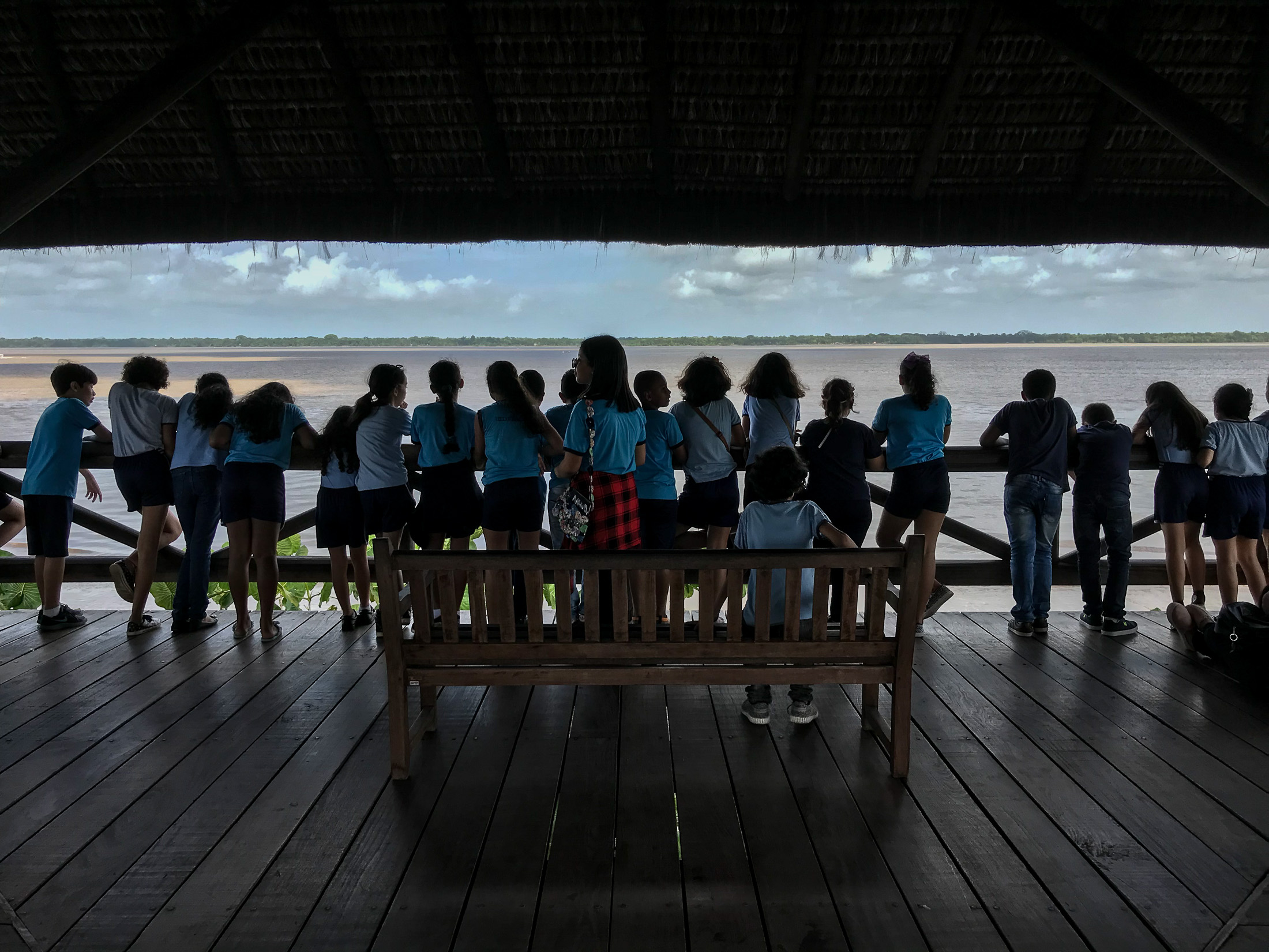 Diversão e aprendizagem marcam passeio turístico de estudantes da rede municipal
