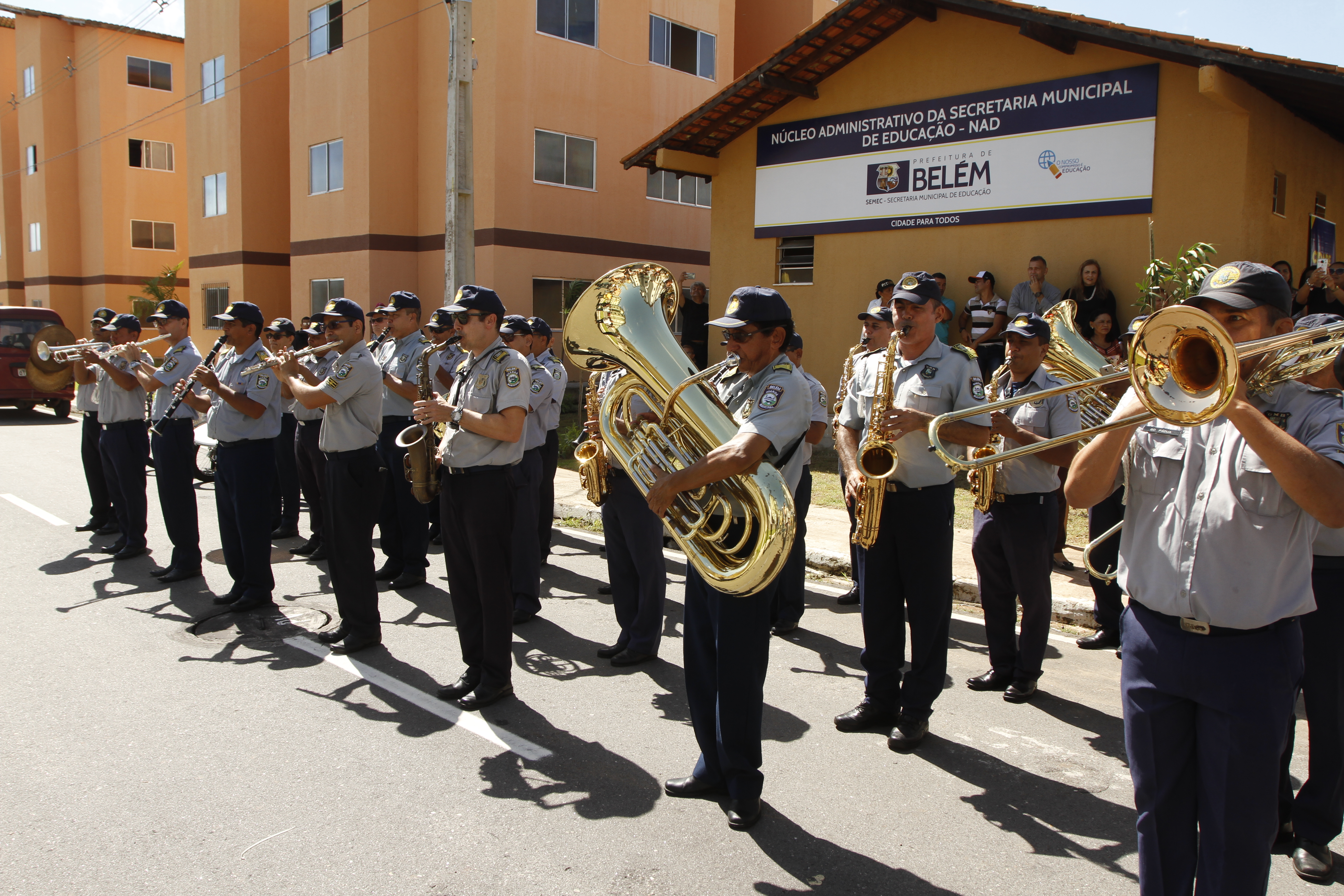 Prefeitura de Belém inaugura duas escolas que beneficiam mais de 600 alunos