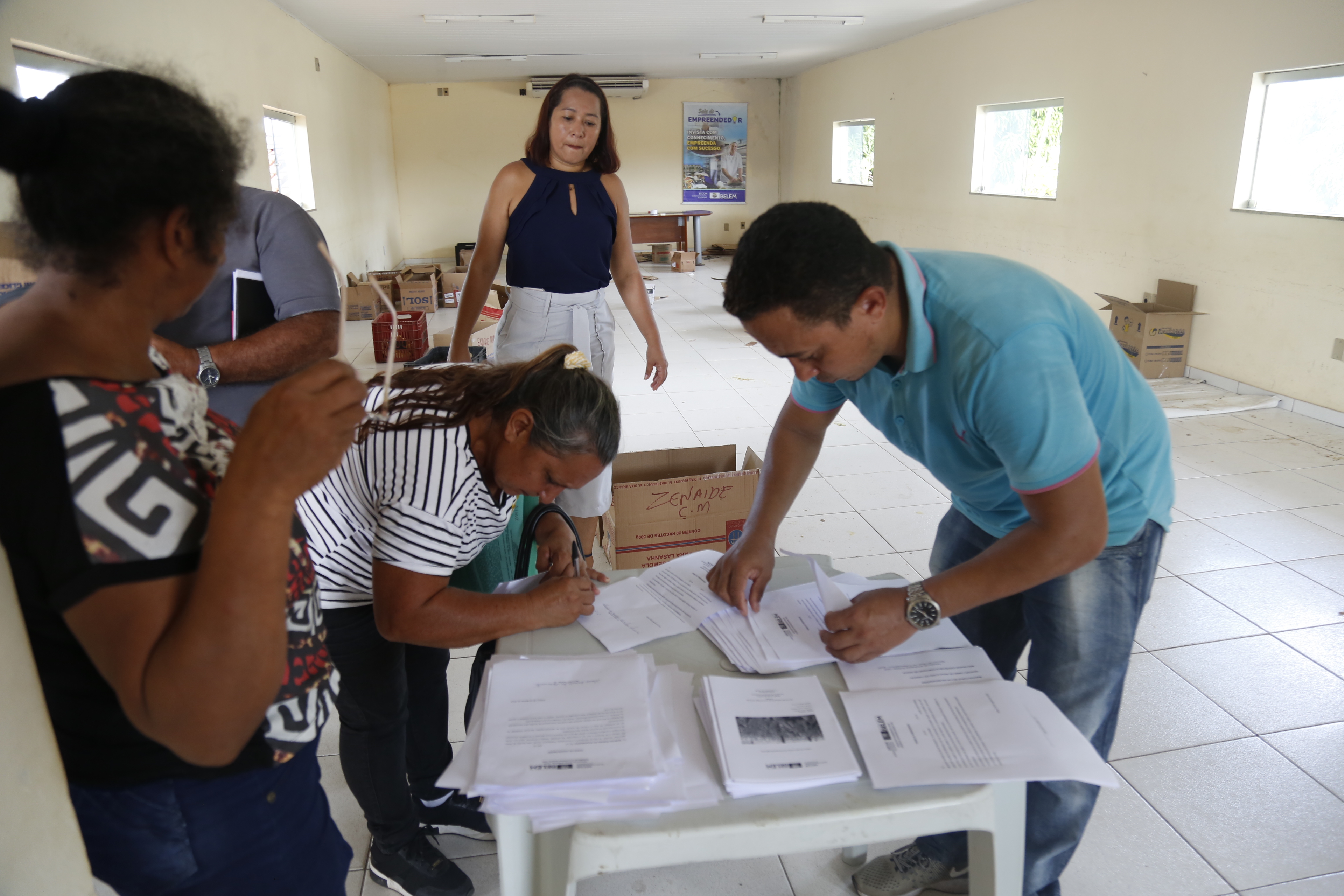 Prefeitura de Belém estimula criação de aves em Mosqueiro