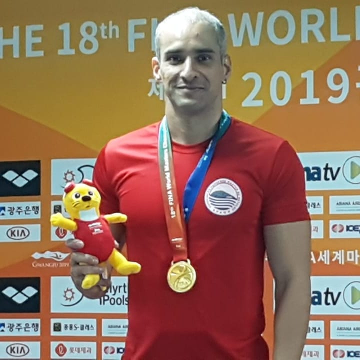 Com incentivo da Prefeitura, nadador garante medalha de ouro ao Brasil