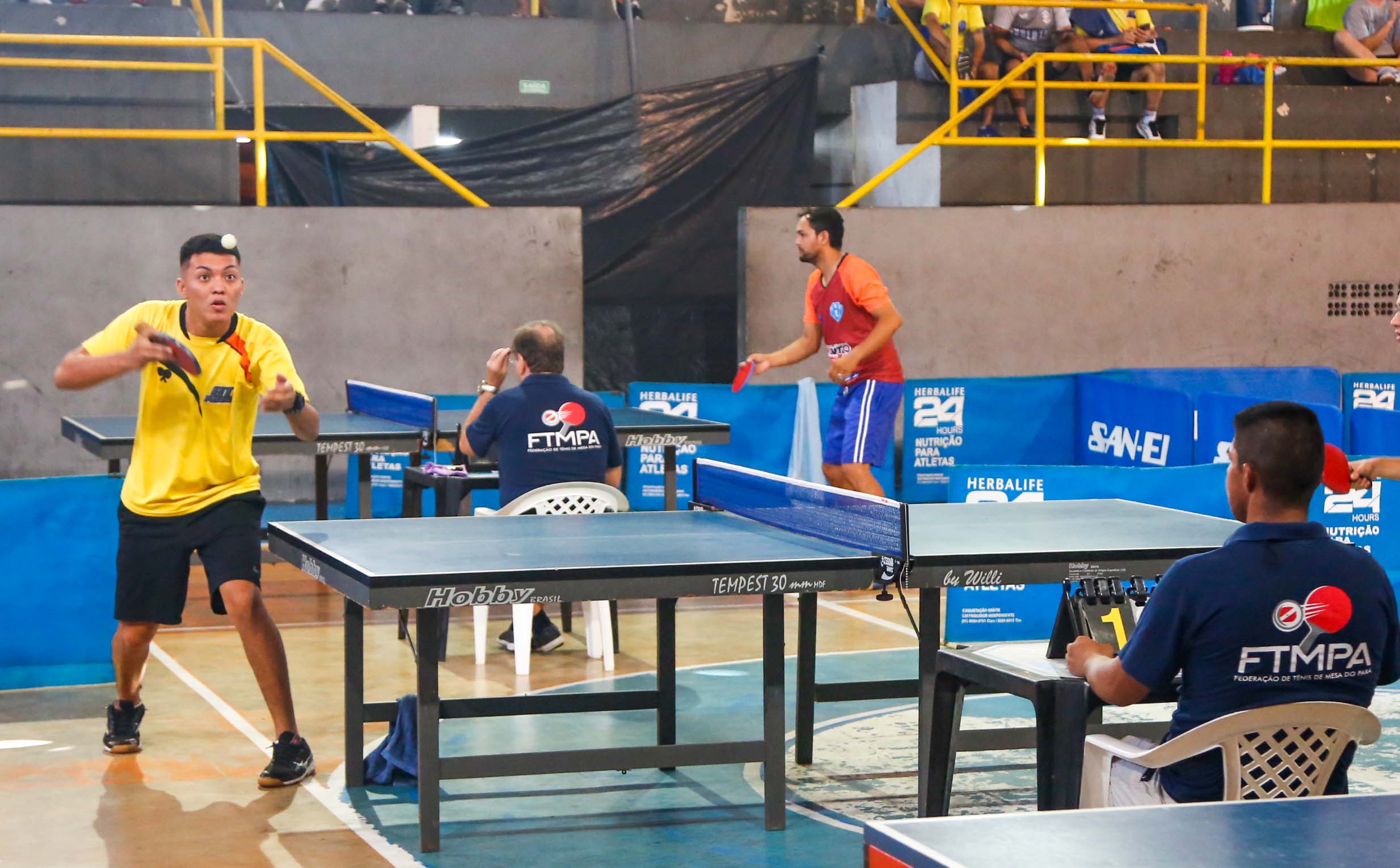 Campeonato paraense de tênis de mesa reúne atletas de Belém e outros municípios 