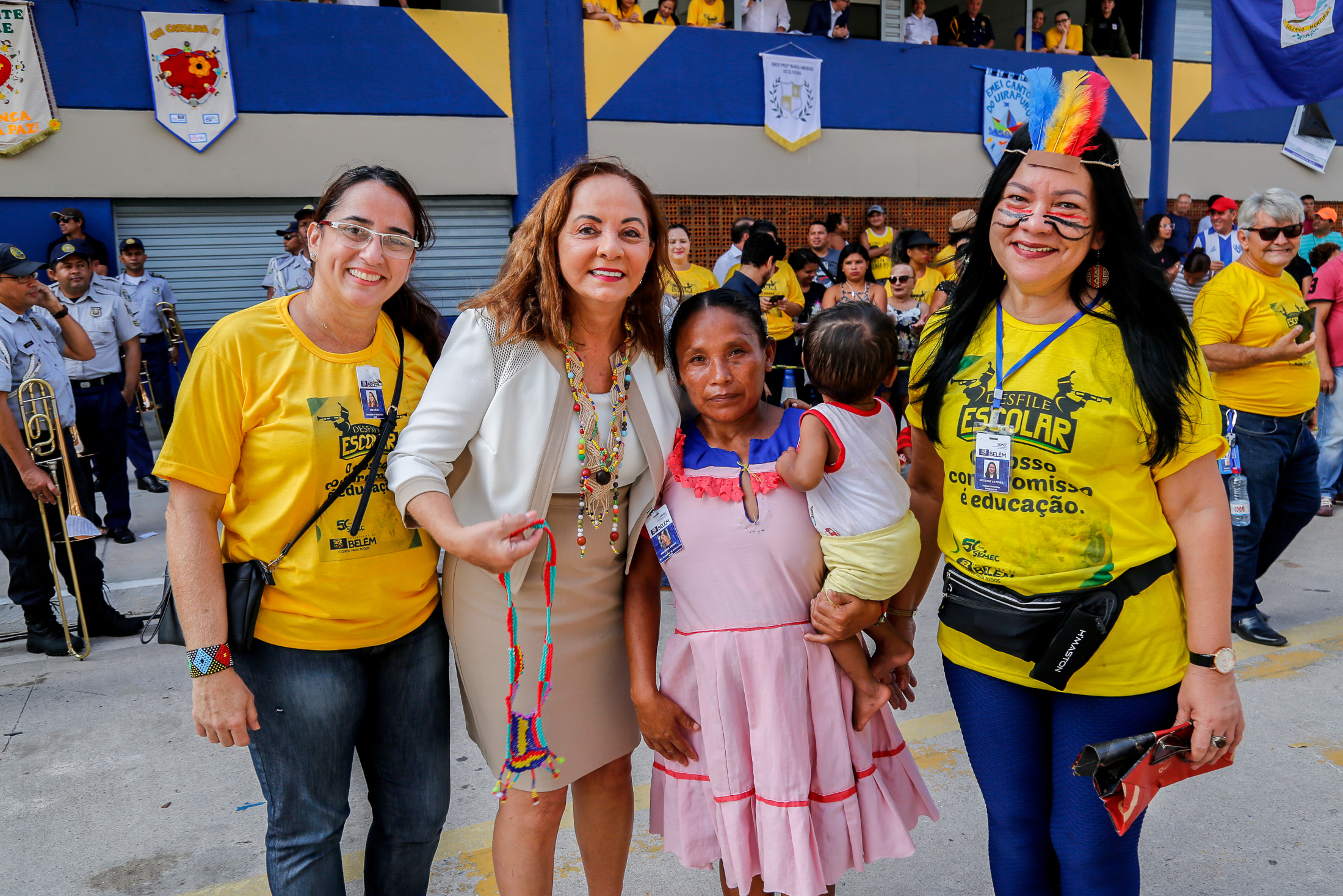 Garantia de direitos é destaque no desfile escolar de estudantes municipais 