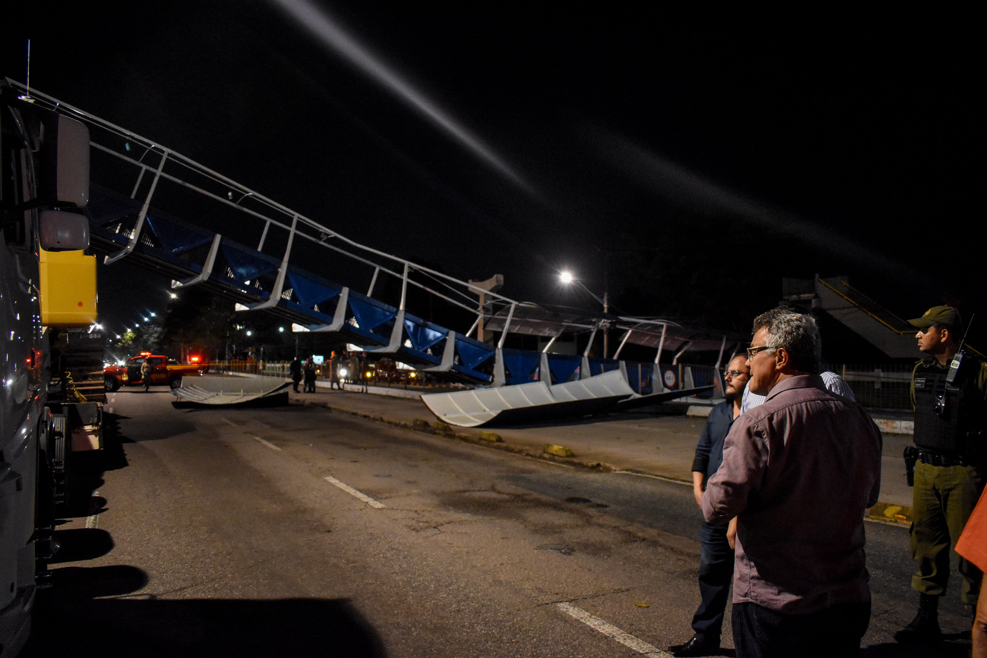 Avenida Almirante Barroso é liberada após intenso trabalho da Prefeitura de Belém