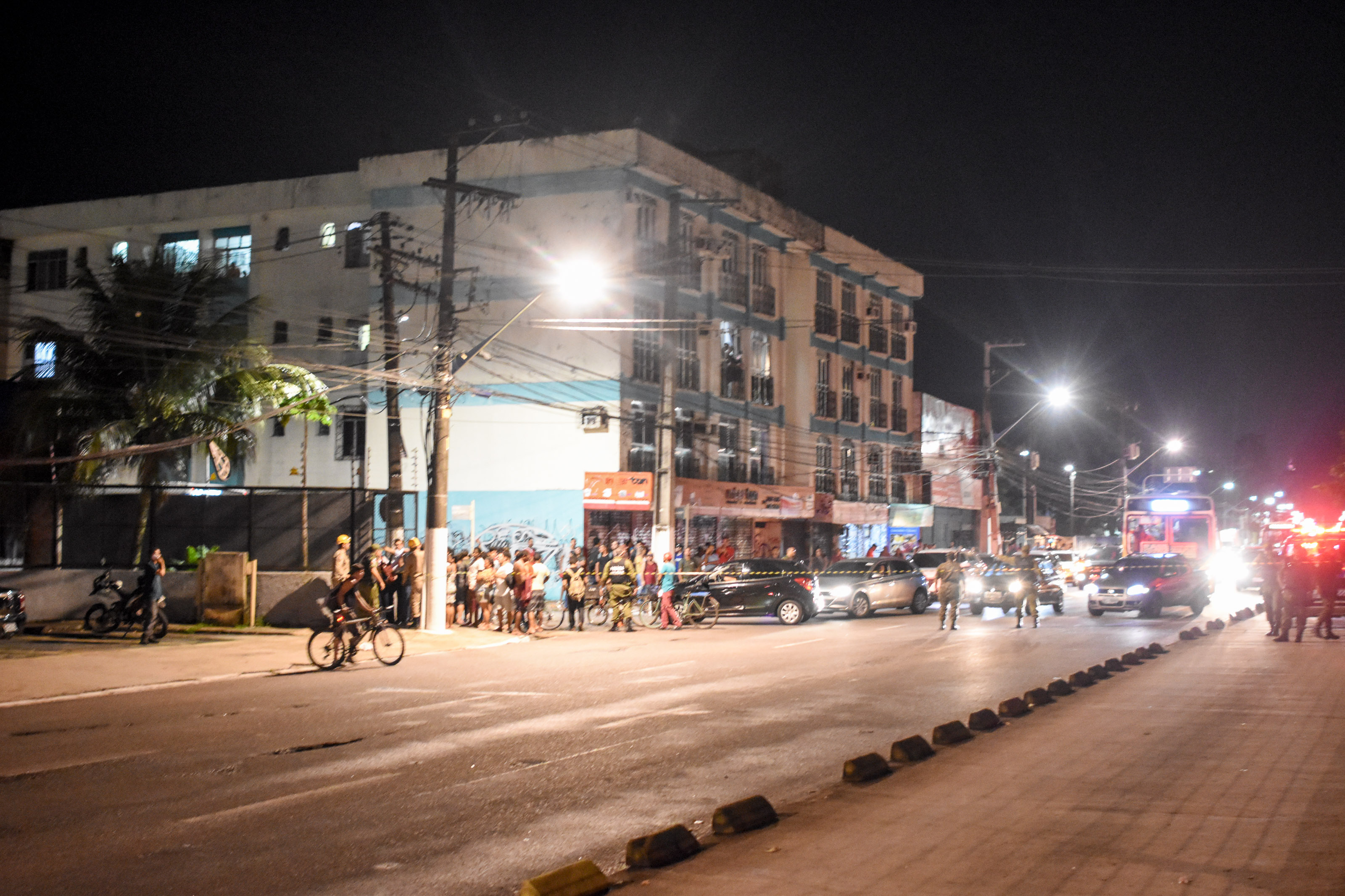 Avenida Almirante Barroso é liberada após intenso trabalho da Prefeitura de Belém