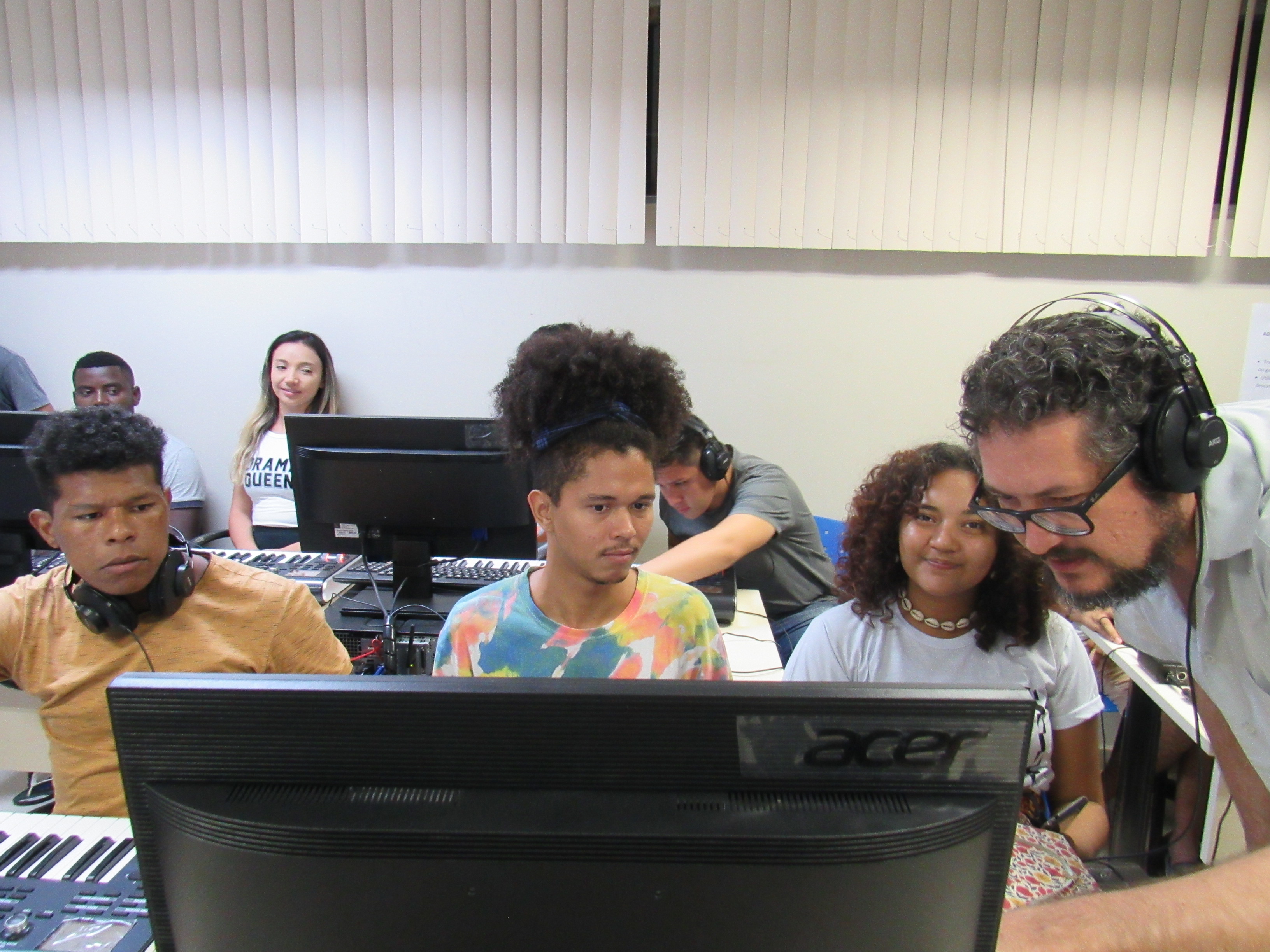 Projeto patrocinado pela Prefeitura de Belém abre inscrições para "Chamada de Artistas"