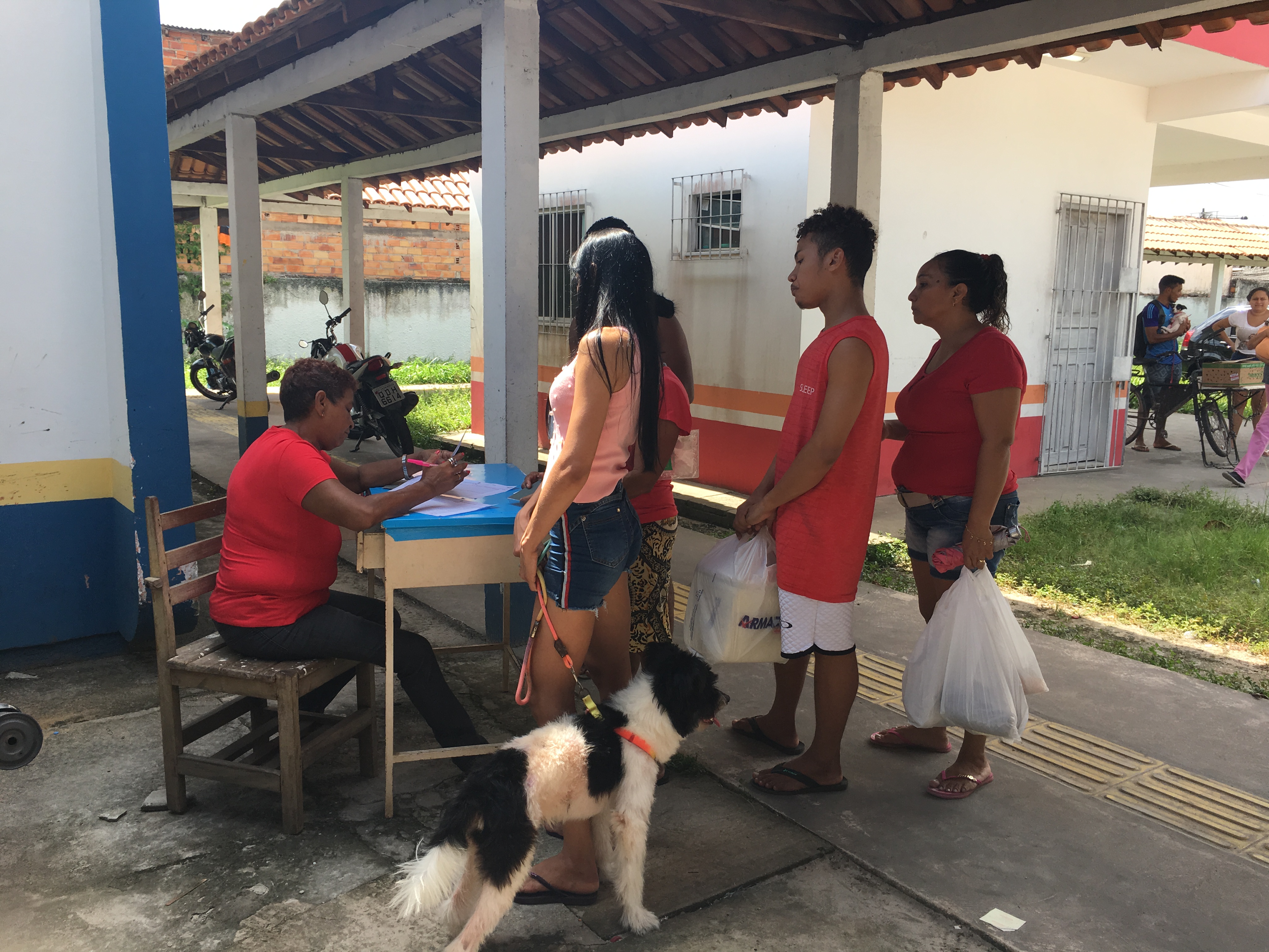Cerca de 28 mil animais domésticos são vacinados contra a raiva em Belém