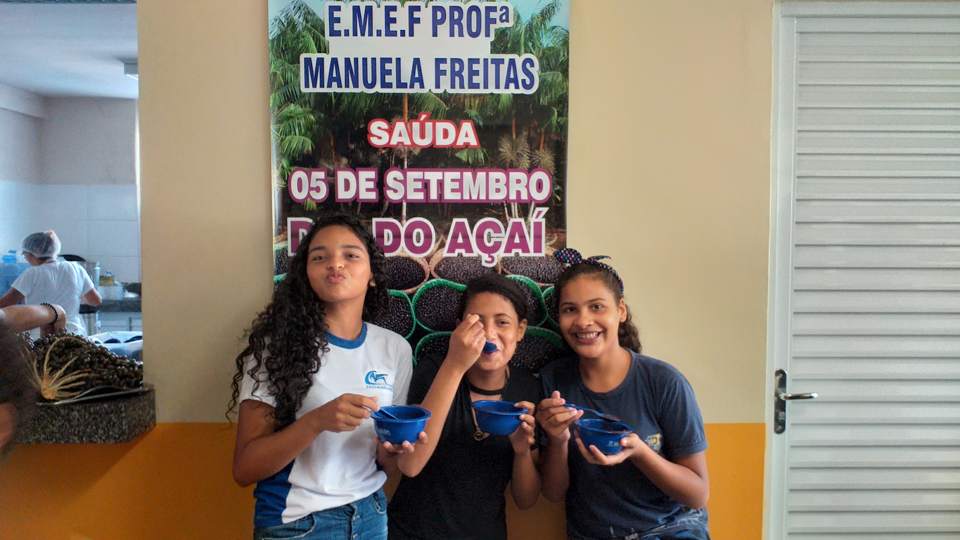 Semec promove a Semana do Açaí na Merenda Escolar