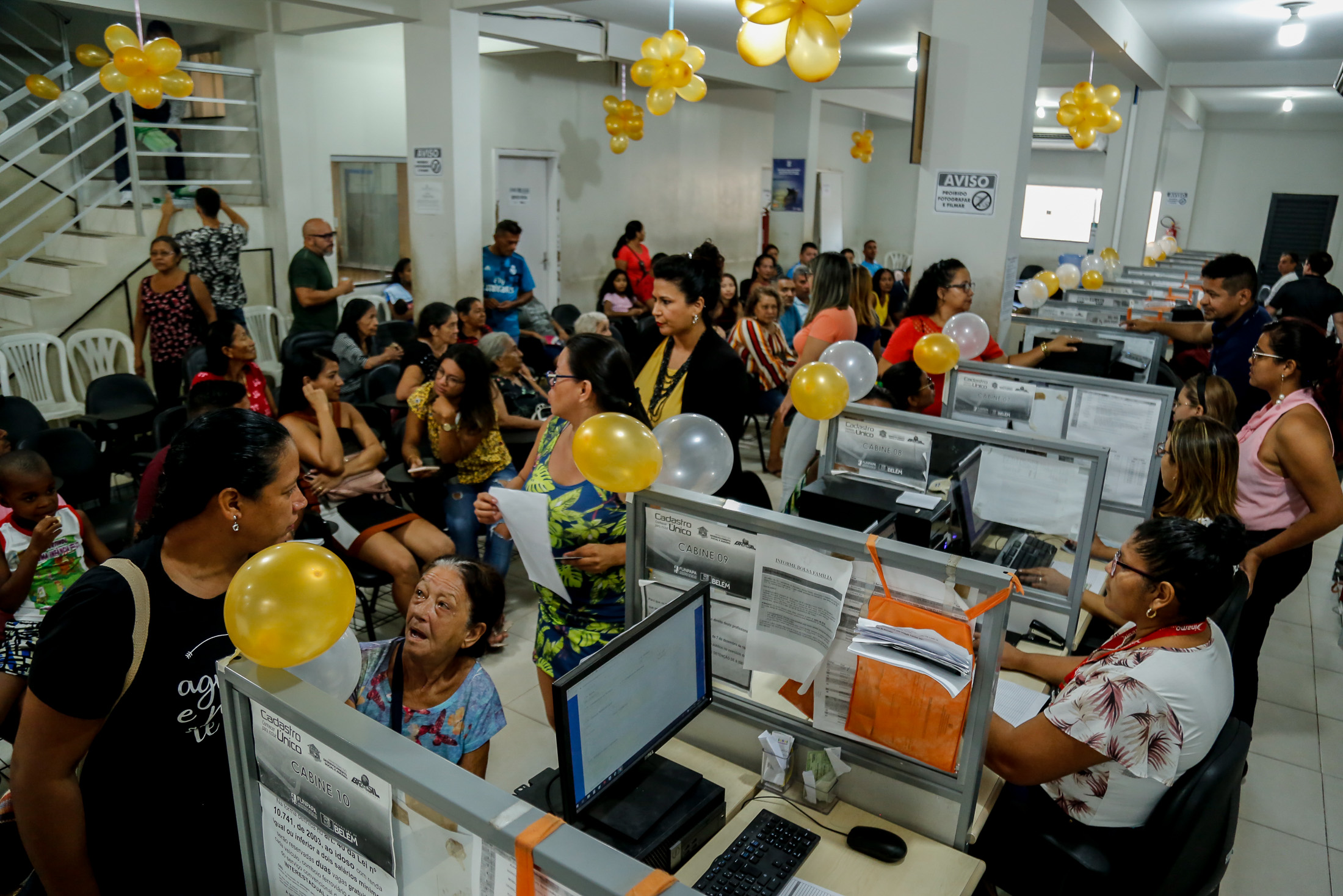 Prefeitura continua com assistência às famílias atingidas por incêndio na Pedreira 