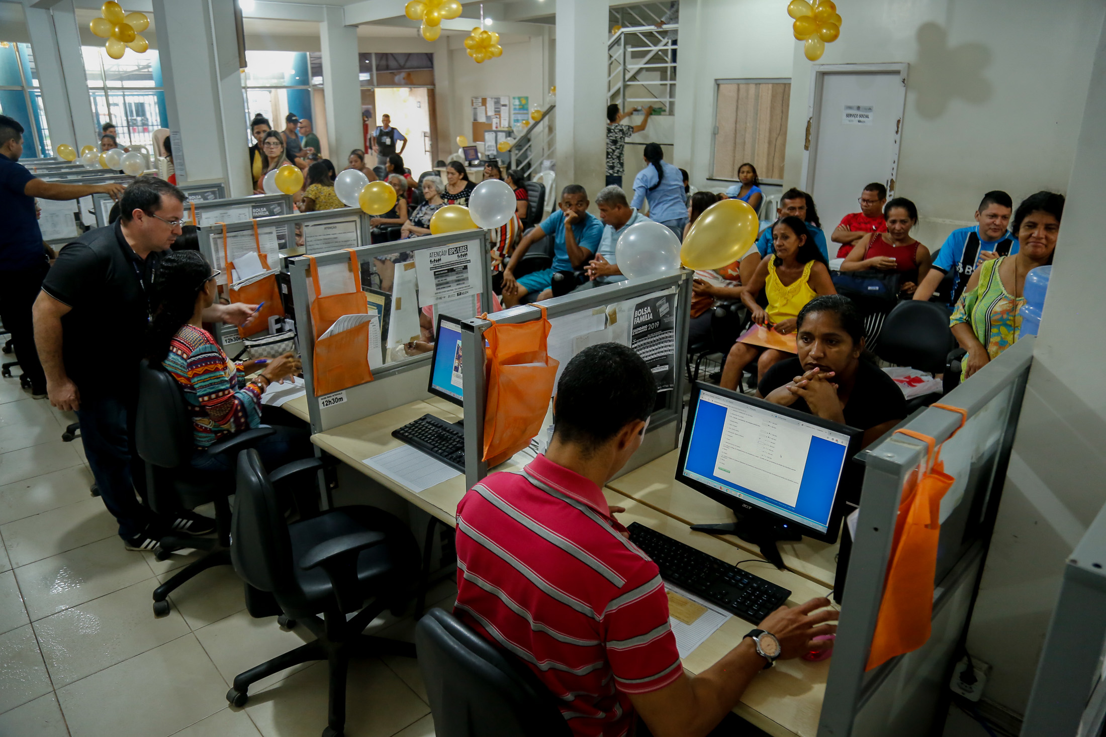 Prefeitura continua com assistência às famílias atingidas por incêndio na Pedreira 