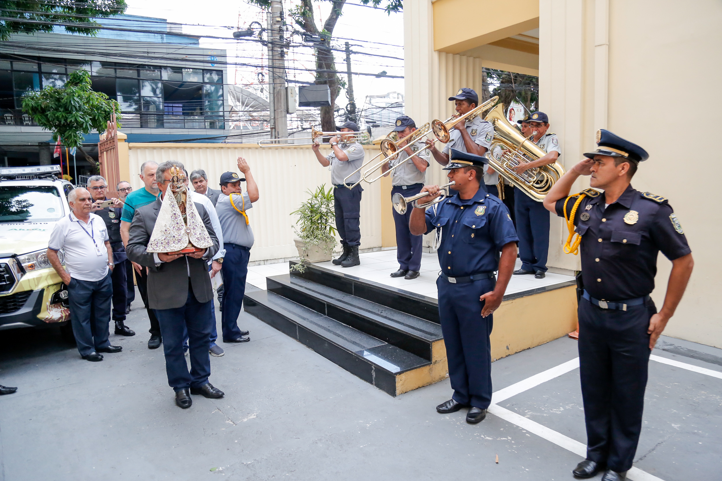 Gabinete municipal recebe visita da imagem peregrina