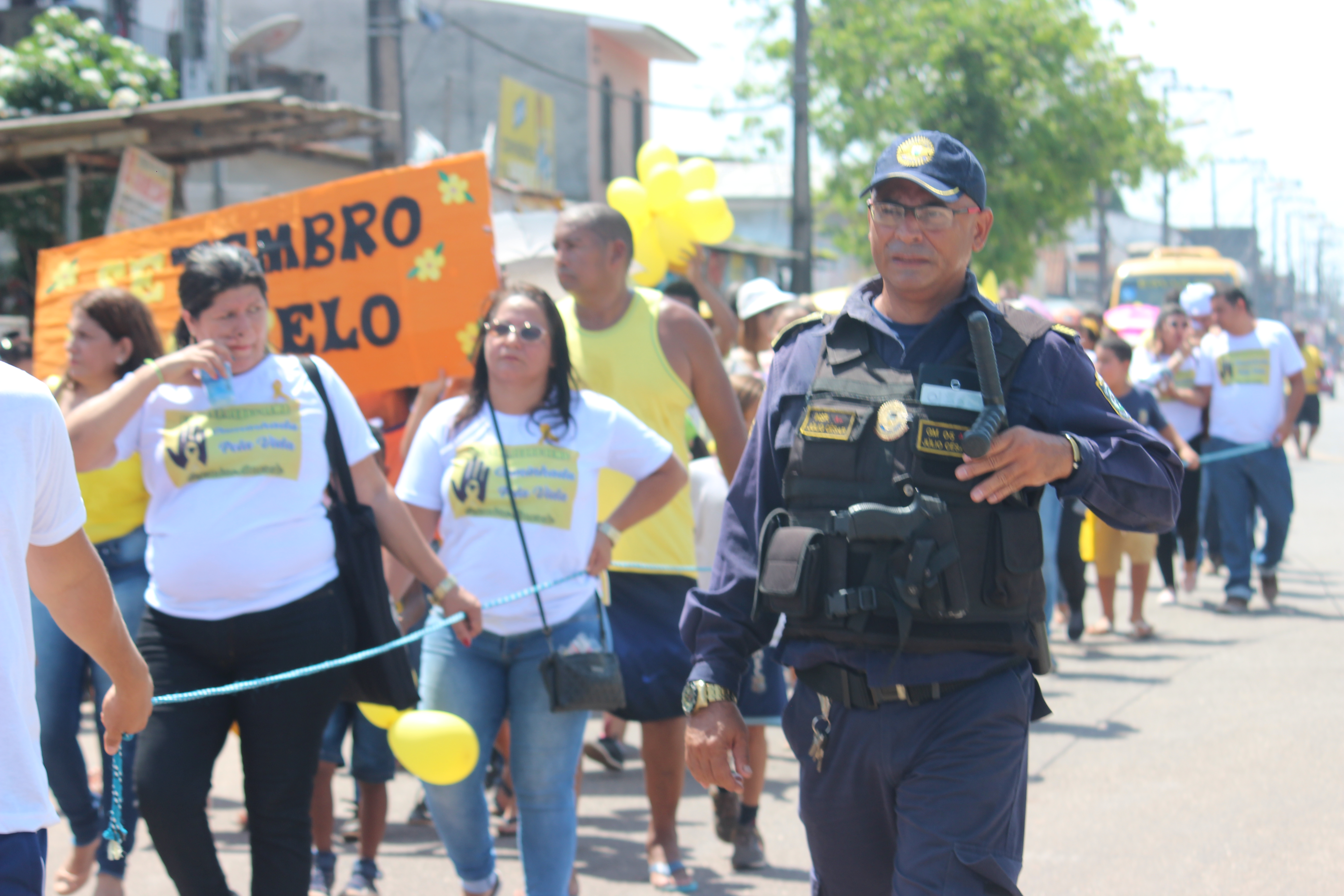 Caminhada em alusão ao Setembro Amarelo é realizada em Outeiro