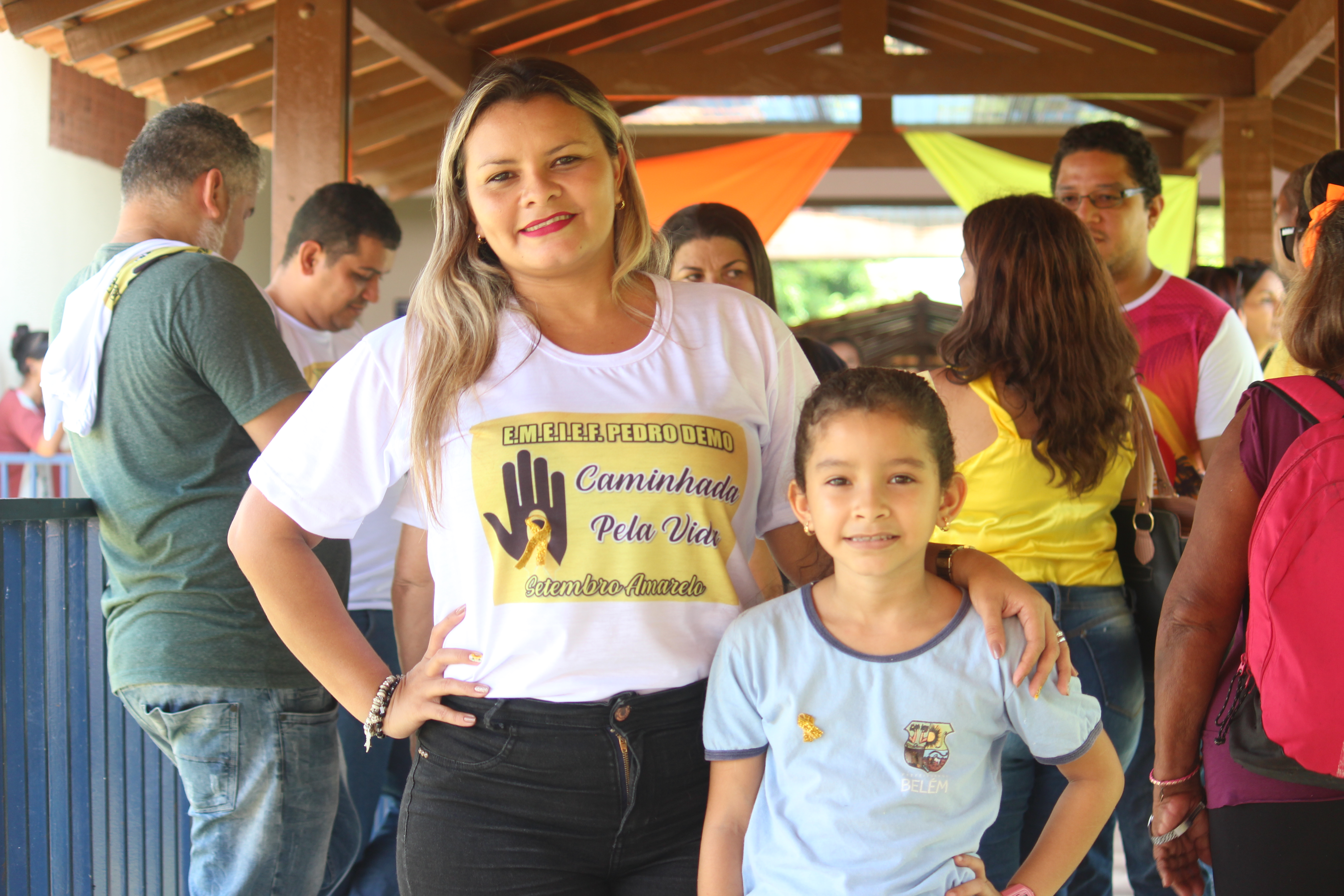 Caminhada em alusão ao Setembro Amarelo é realizada em Outeiro
