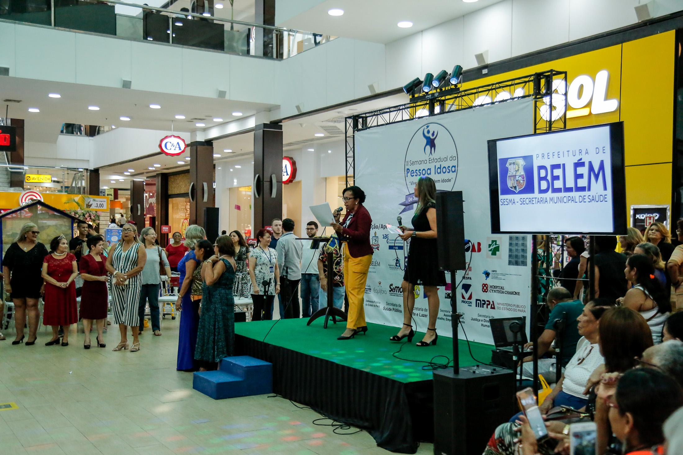 Prefeitura celebra Semana do Idoso com programação especial em shopping da cidade
