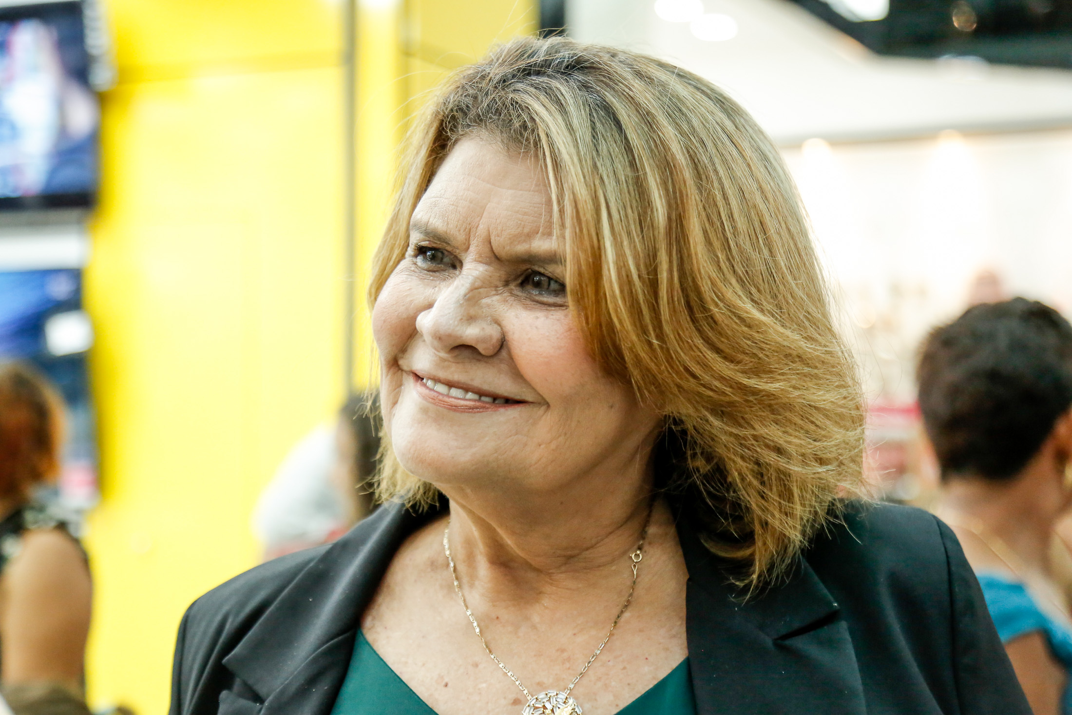 Prefeitura celebra Semana do Idoso com programação especial em shopping da cidade