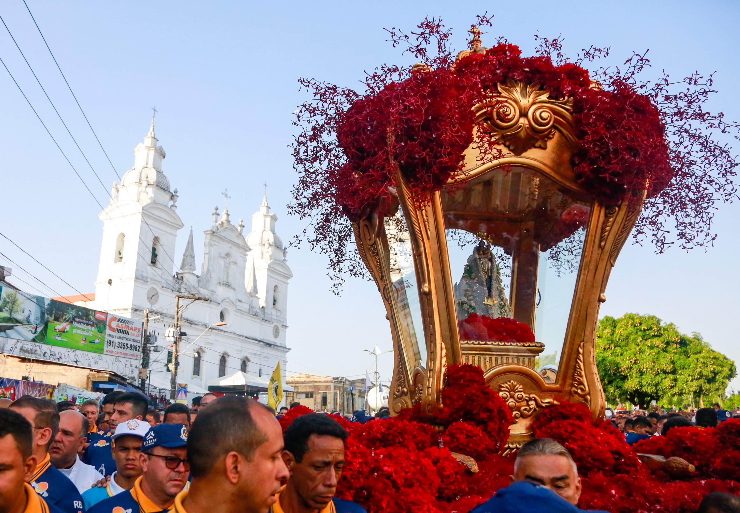 Cerca de 2 milhões de pessoas celebraram o Círio de Nazaré neste domingo