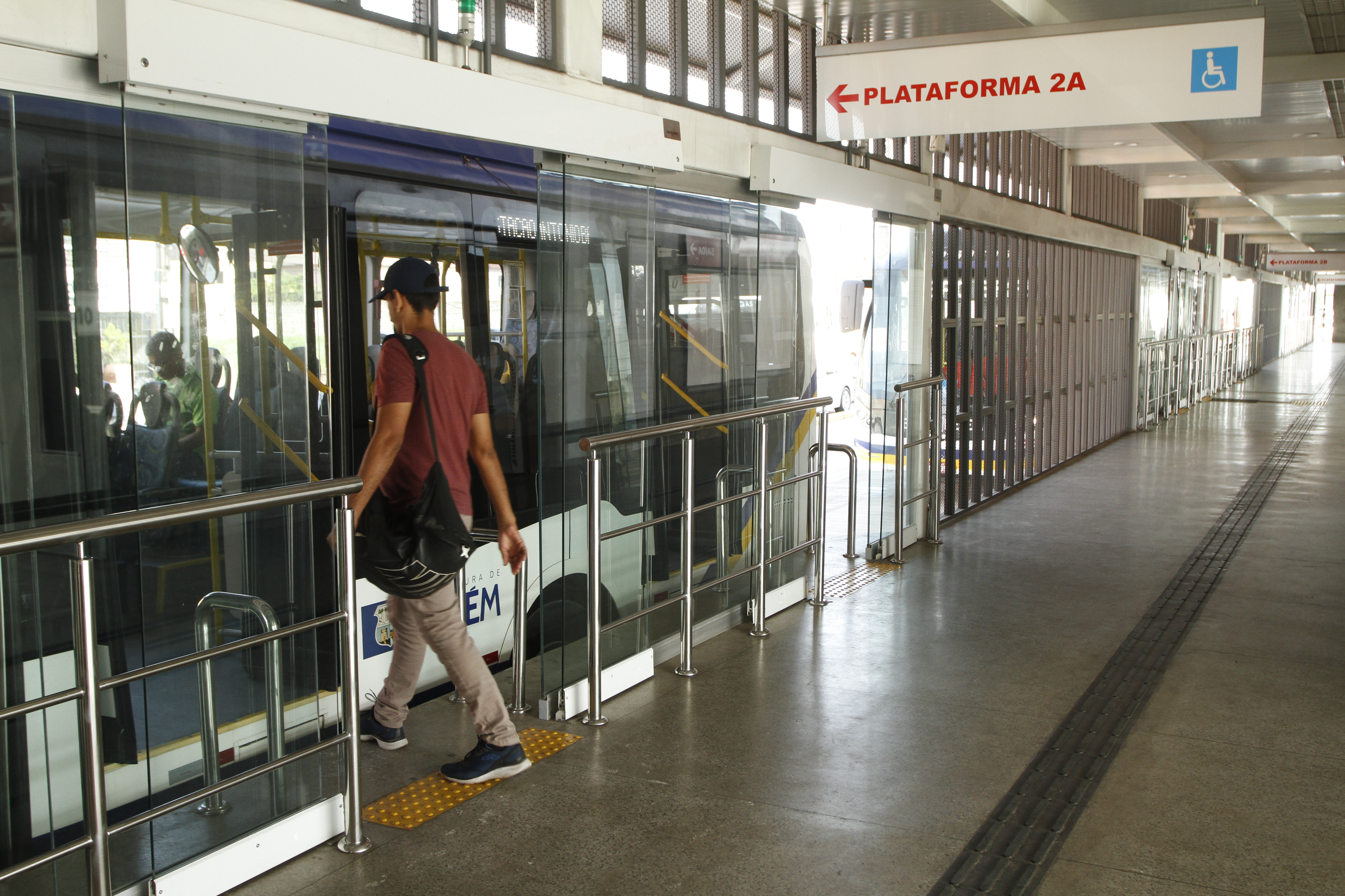 Ônibus do BRT passam a operar no Terminal Maracacuera, em Icoaraci