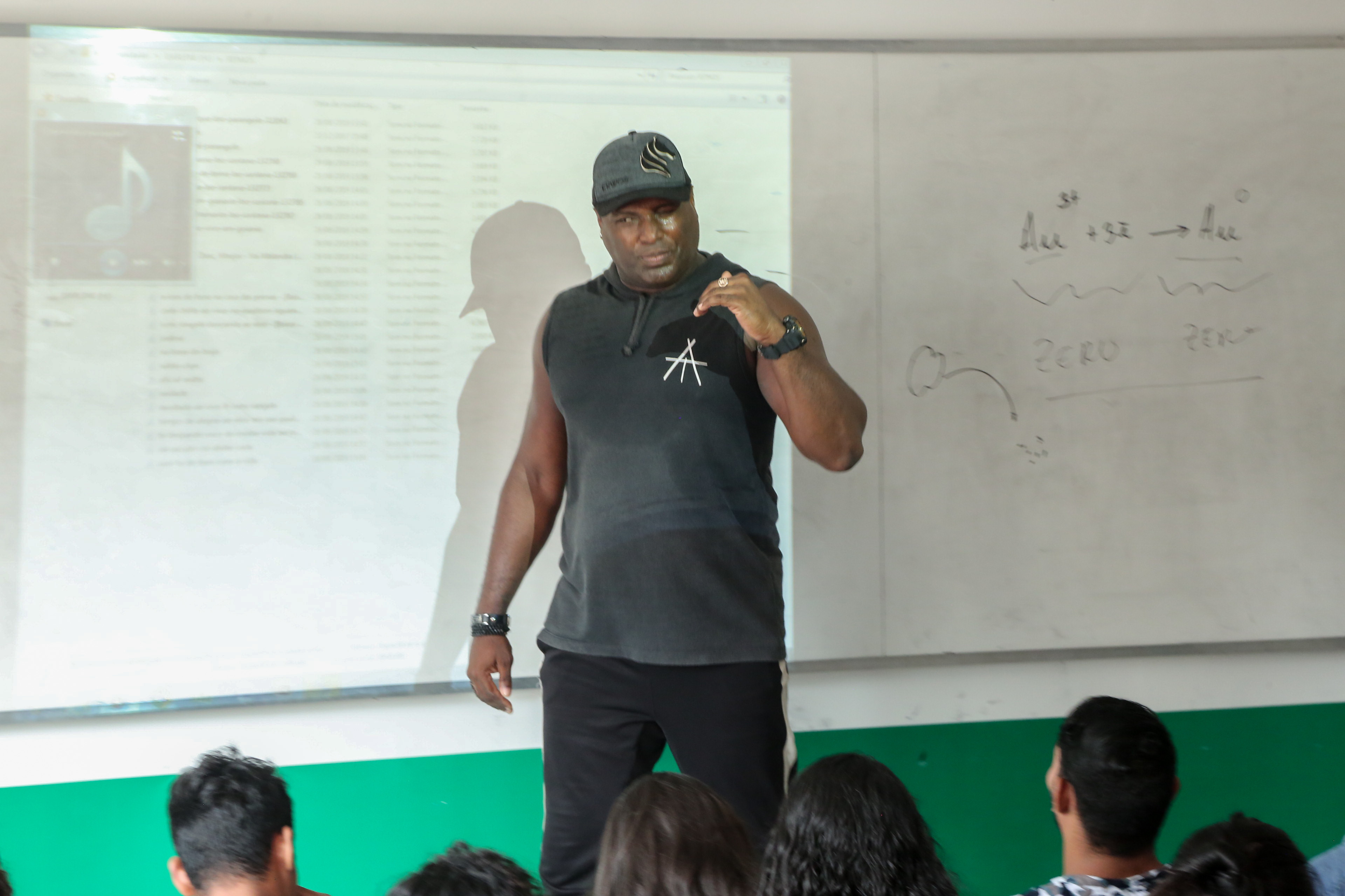 Alunos do Cursinho Municipal se aproximam cada vez mais do sonho de entrar para a universidade
