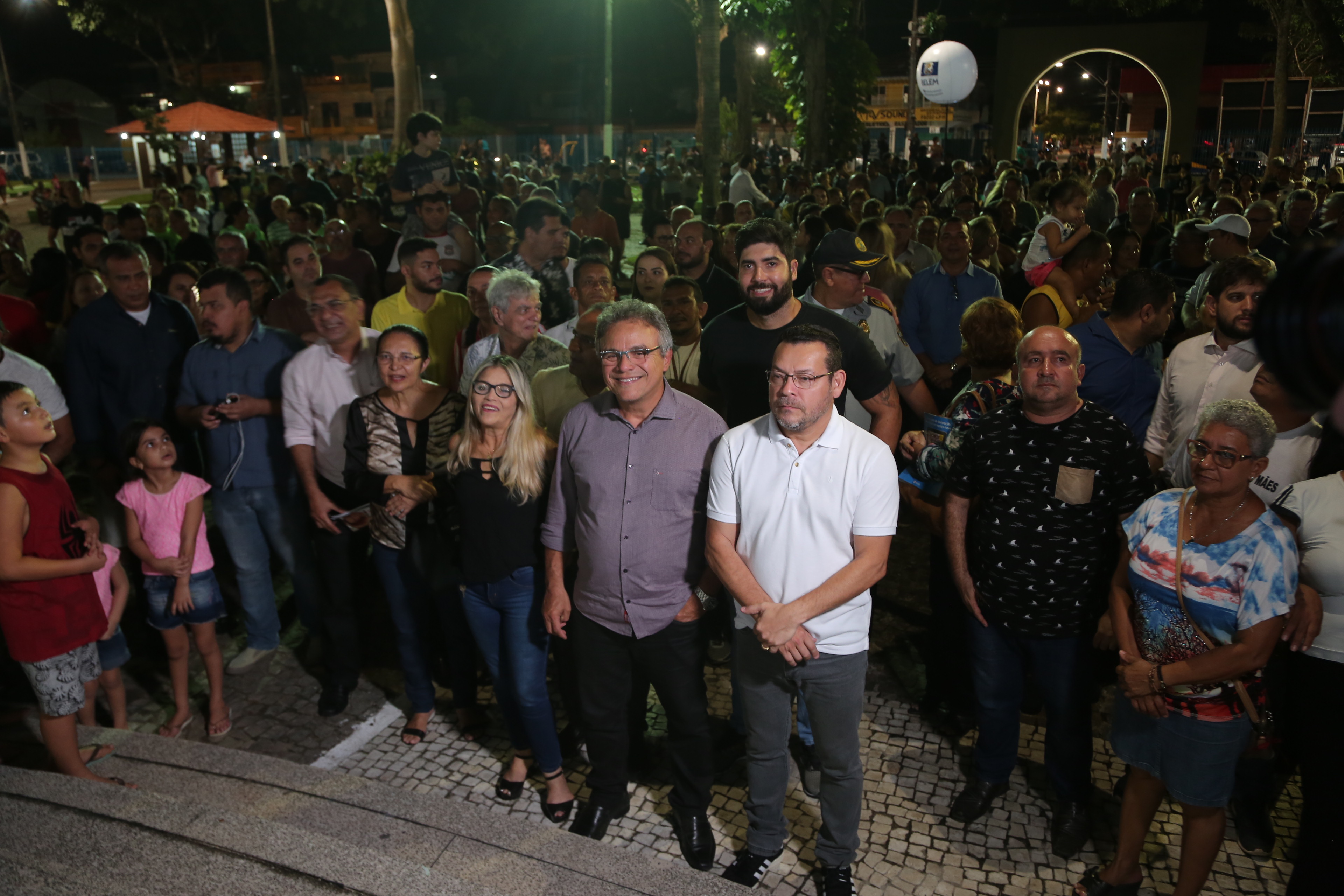 Bairro da Marambaia ganha praça totalmente reformada