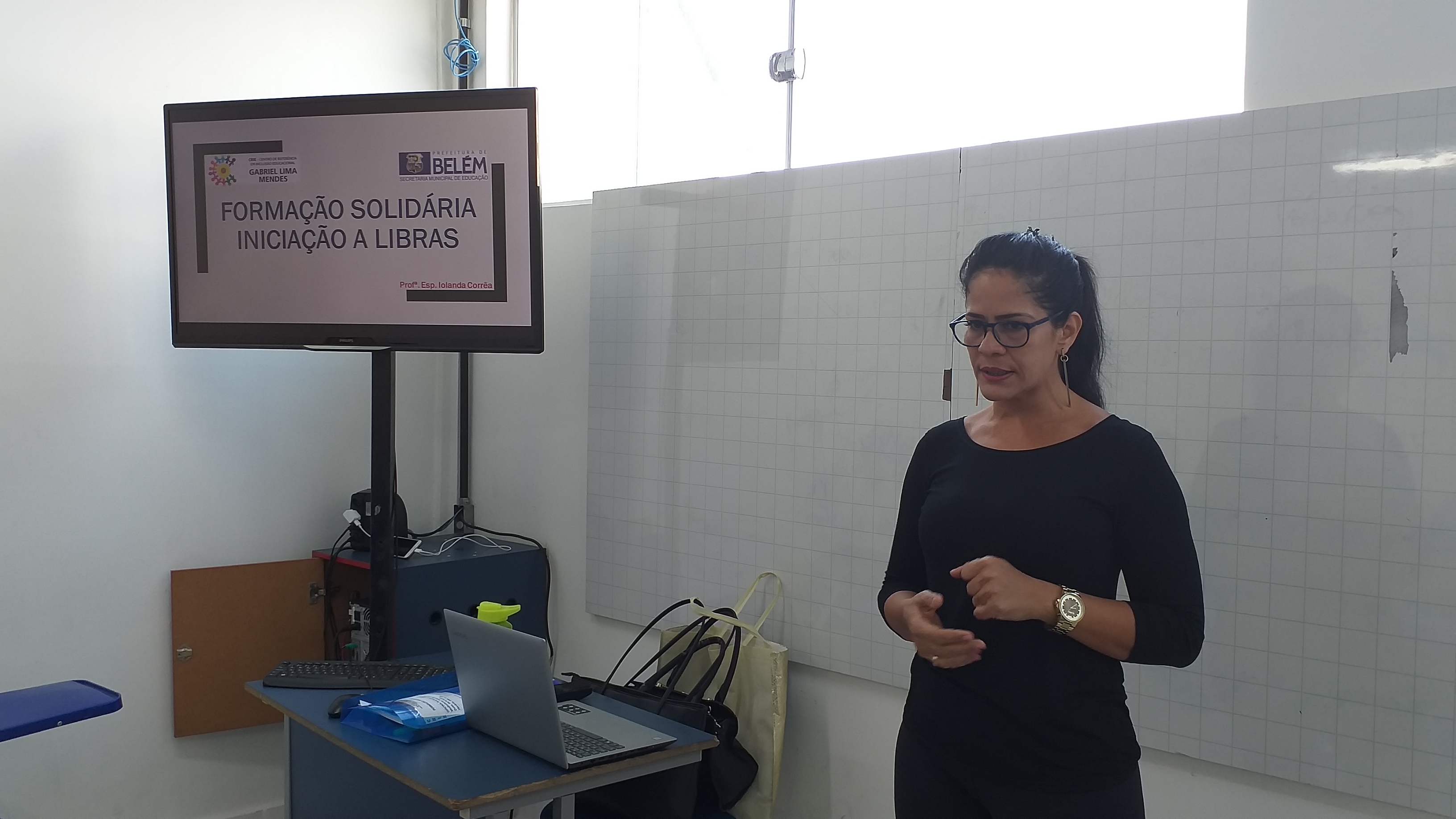 Ação solidária arrecada brinquedos educativos para crianças atendidas pelo CRIE
