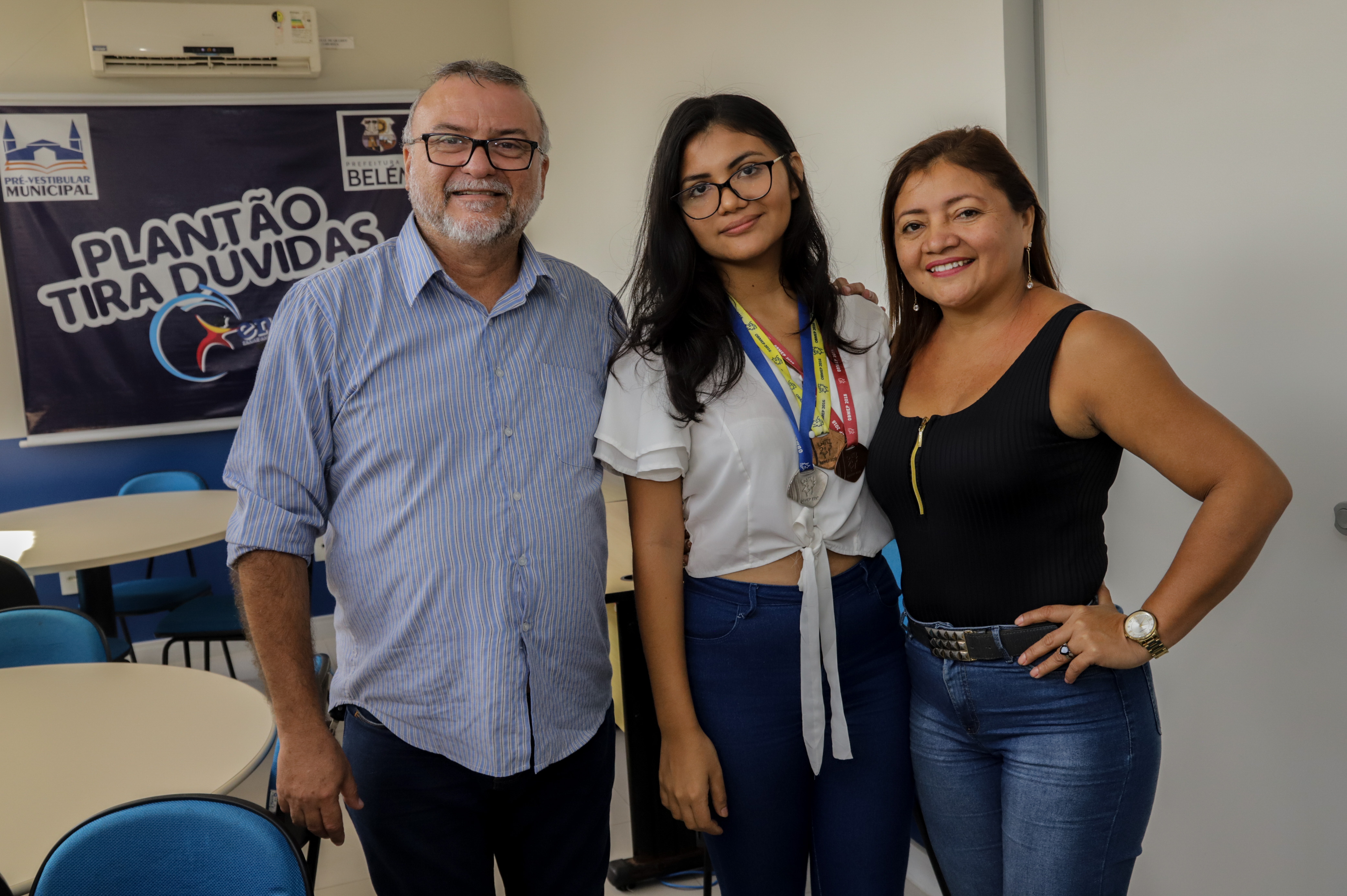 Aluna do Cursinho Municipal conquista bolsa de estudo na Fundação Getúlio Vargas, do Rio de Janeiro