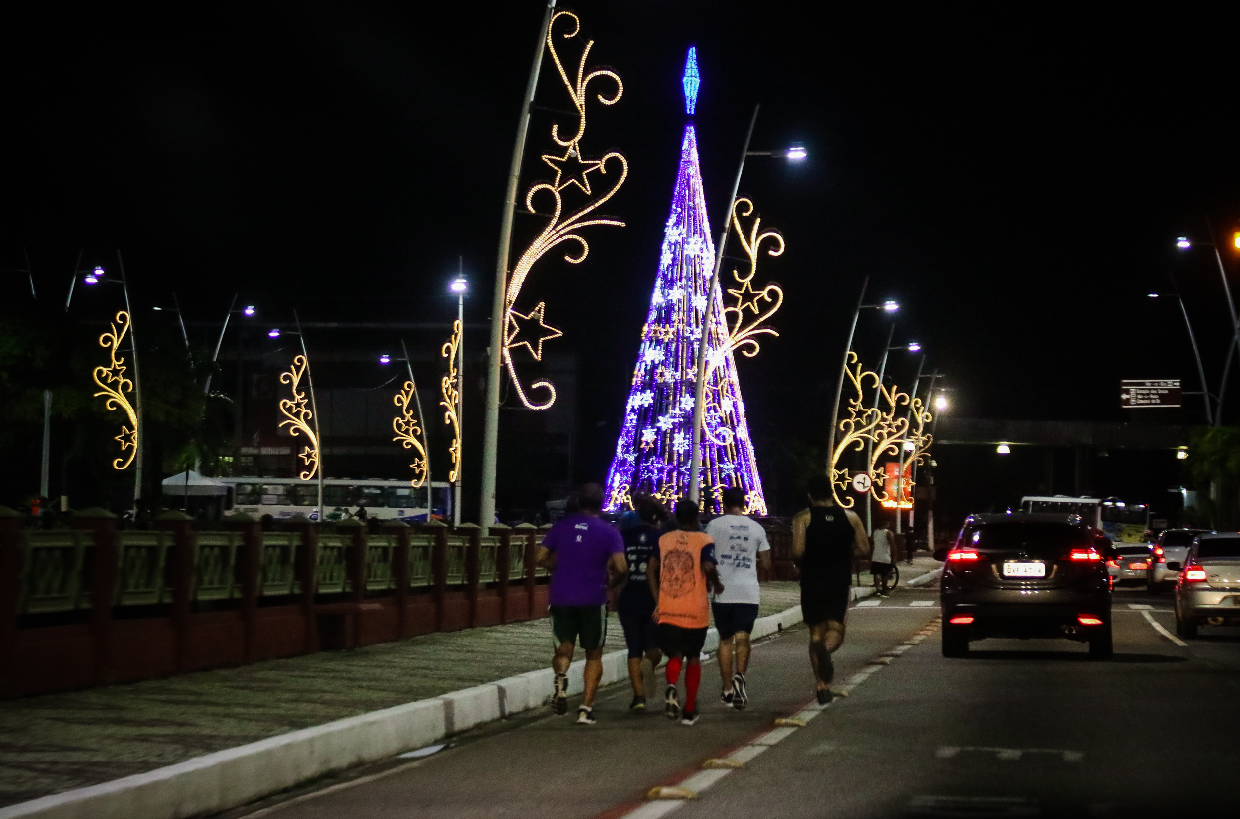 Belém já vive clima de festas de fim de ano com iluminação temática