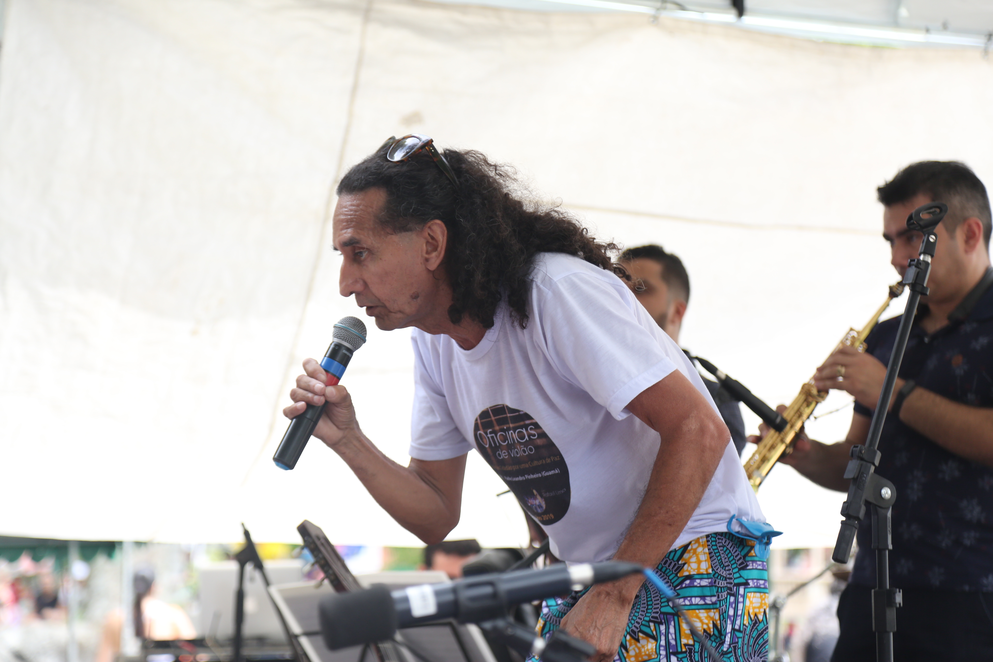 Anfiteatro da Praça da República recebeu show do projeto "Violão Cidadão"