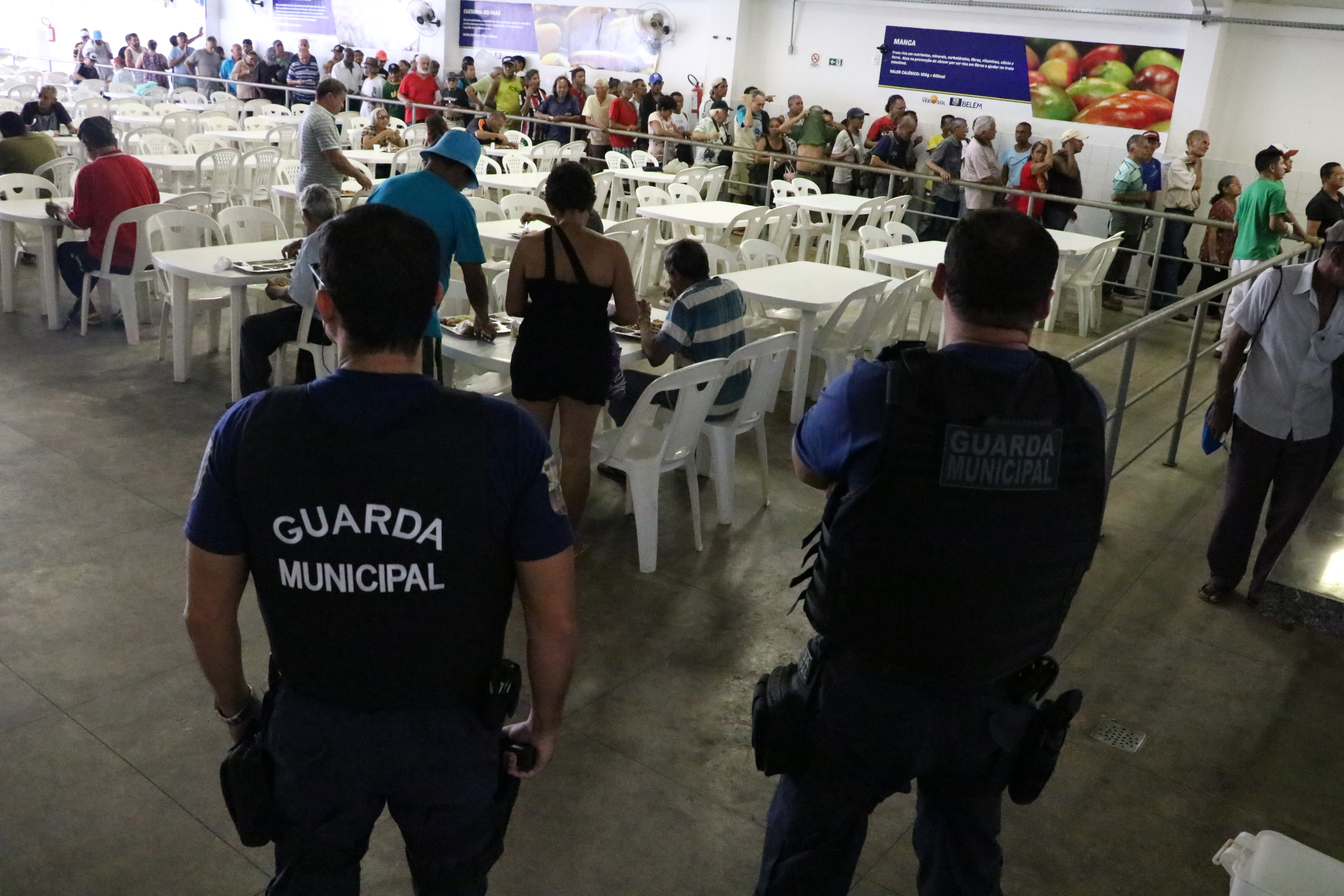 Restaurante Popular oferece cardápio especial de Natal nesta segunda, 23