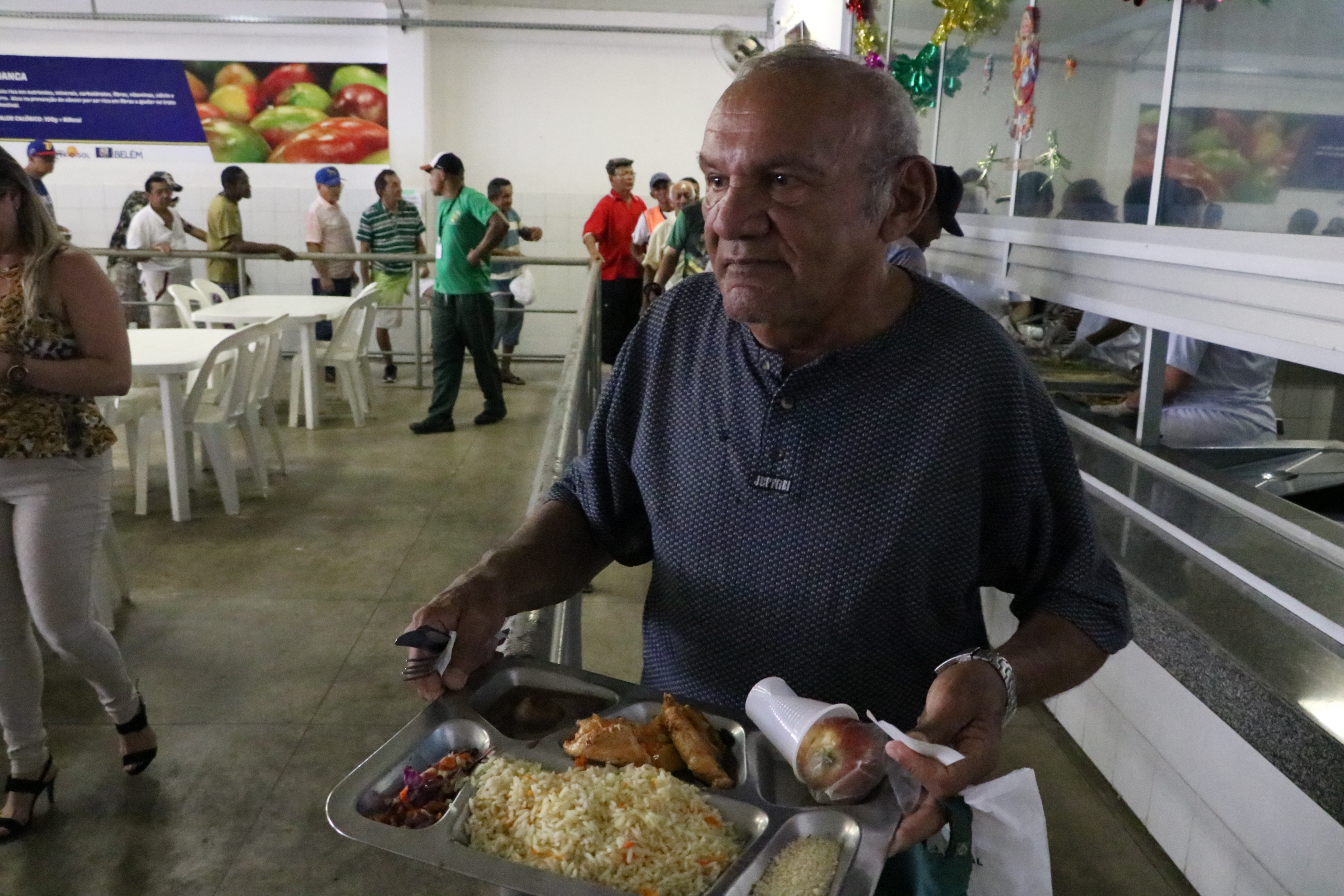 Restaurante Popular oferece cardápio especial de Natal nesta segunda, 23