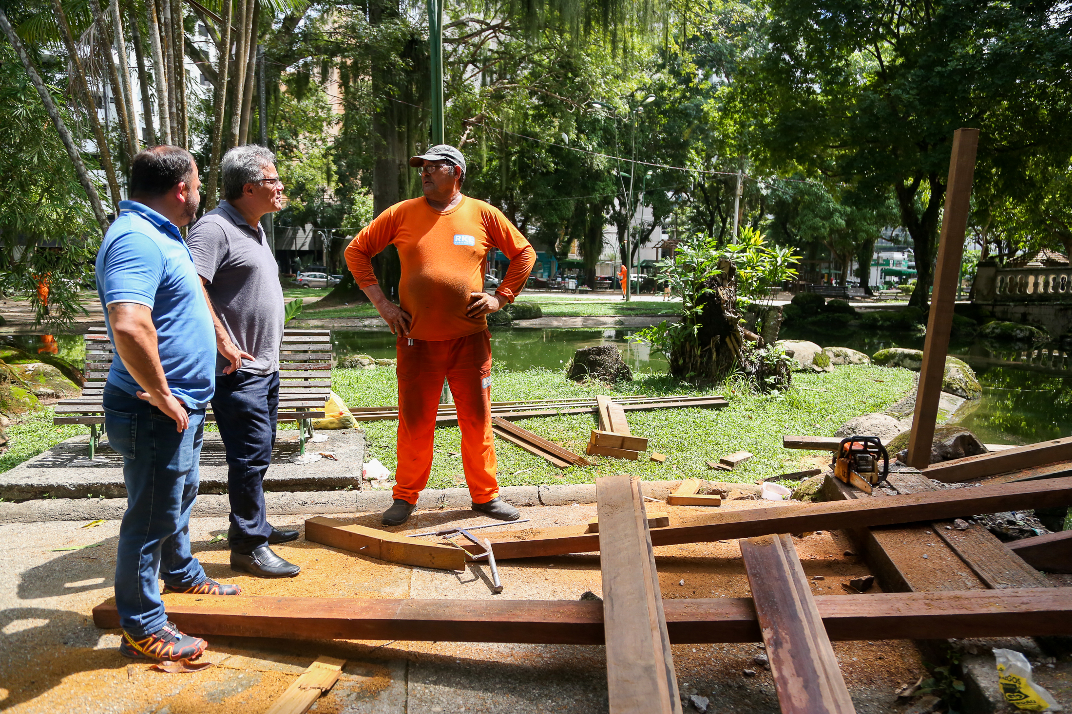 Prefeito Zenaldo Coutinho vistoria obras em andamento pela cidade
