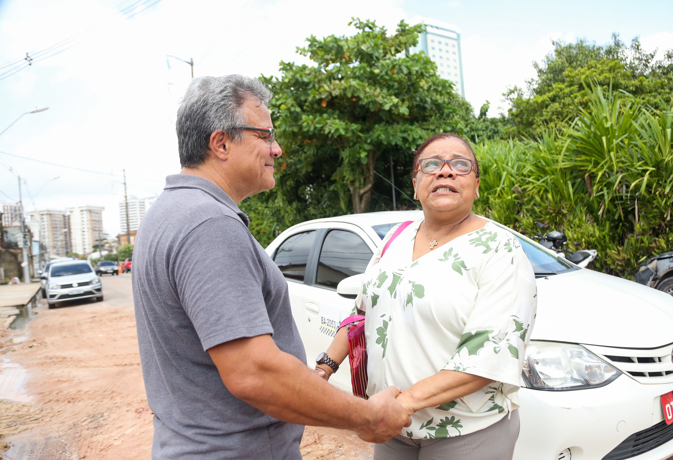 Prefeito Zenaldo Coutinho vistoria obras em andamento pela cidade