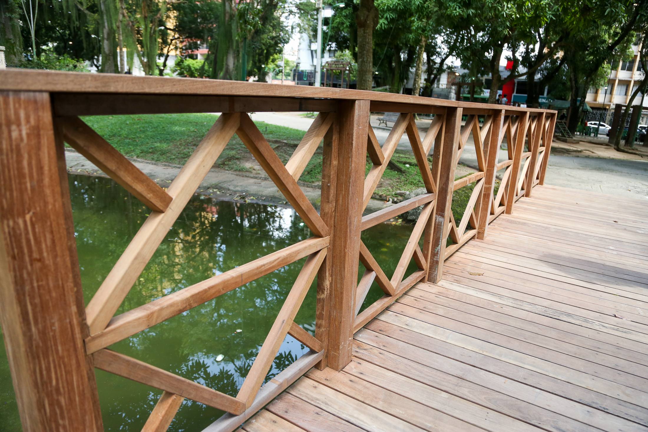 Prefeito Zenaldo Coutinho vistoria obras em andamento pela cidade