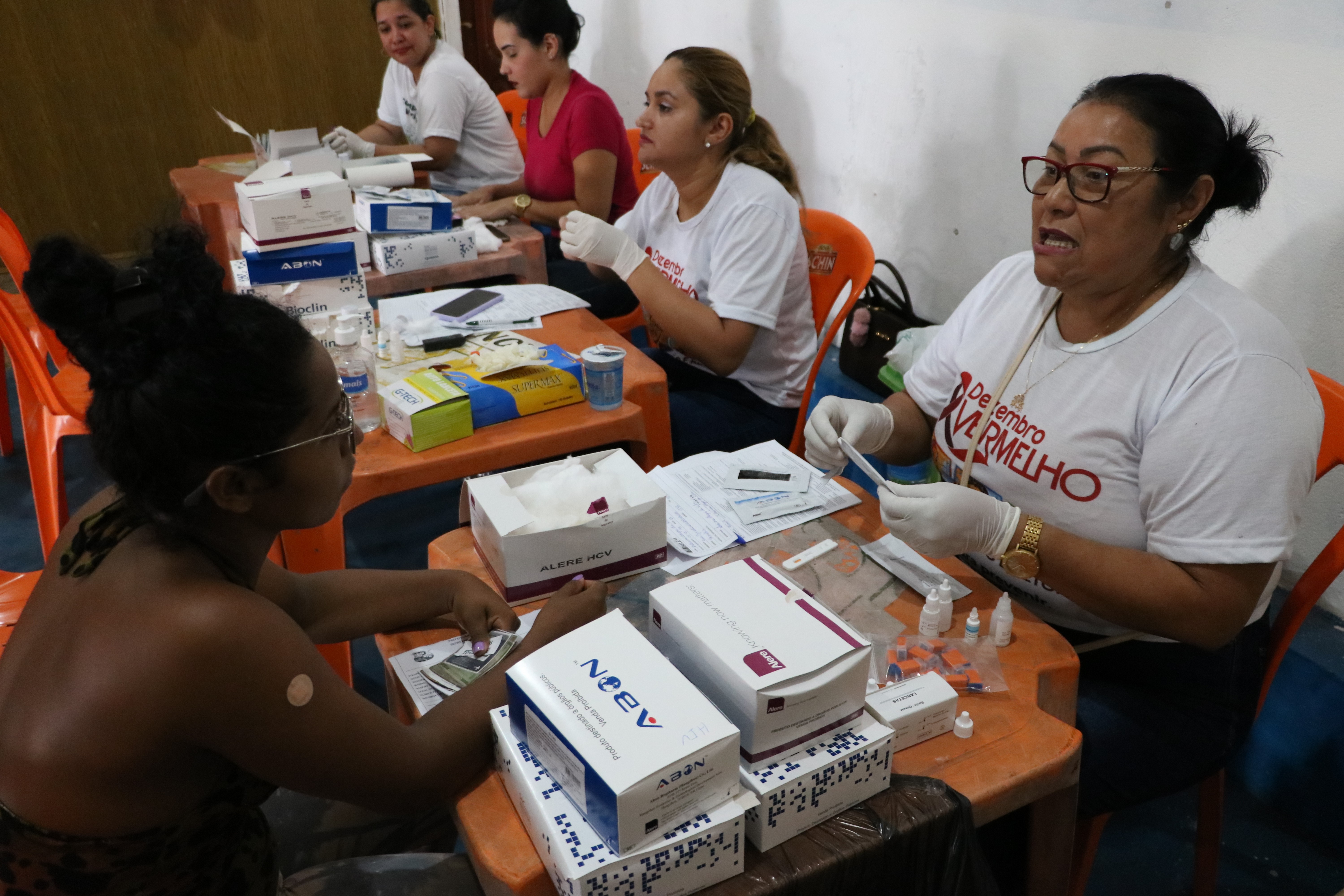 Sesma encerra Campanha Dezembro Vermelho com diversos serviços em Outeiro