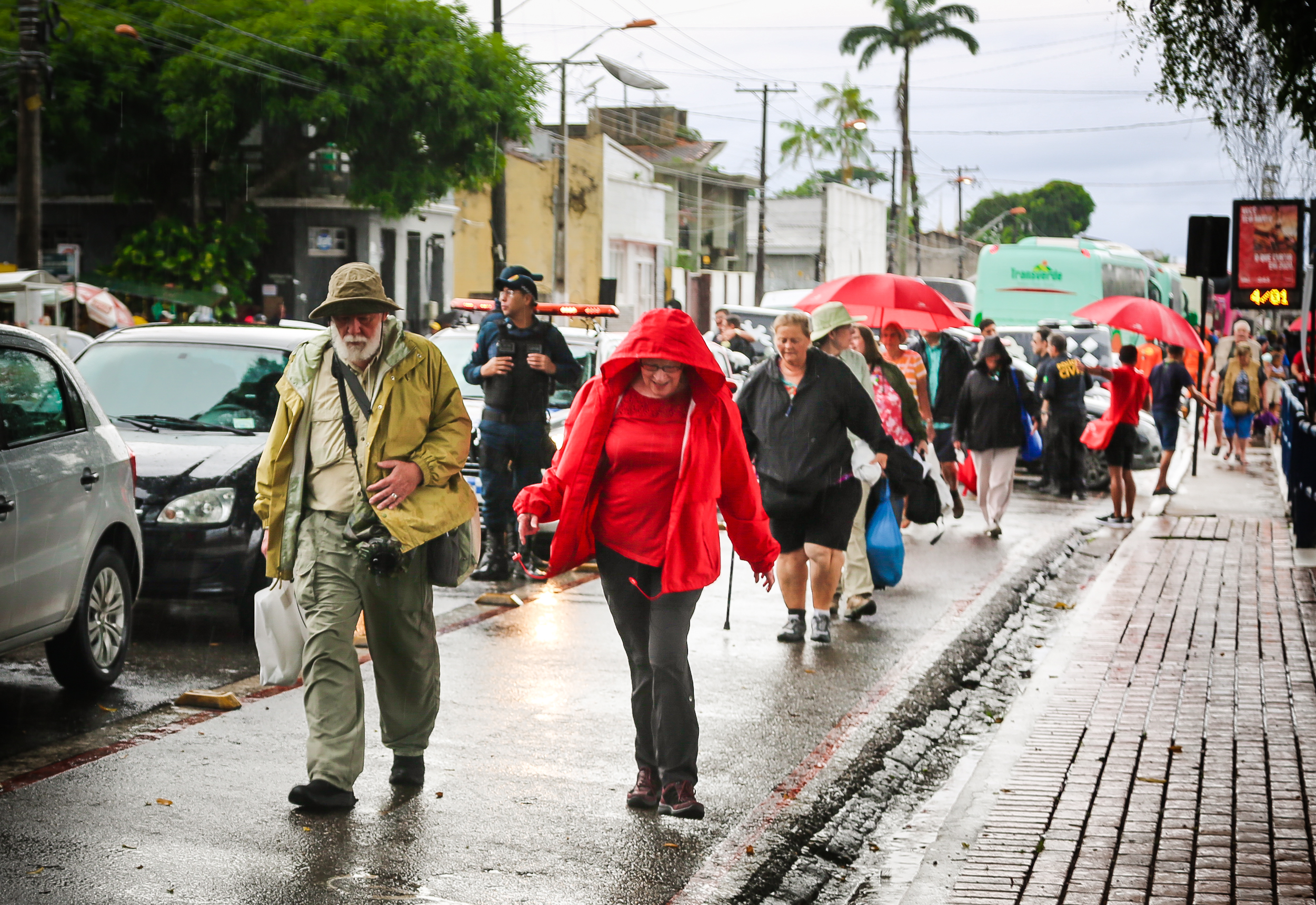  Norte-americanos desembarcam em Icoaraci para conhecer pontos turísticos de Belém