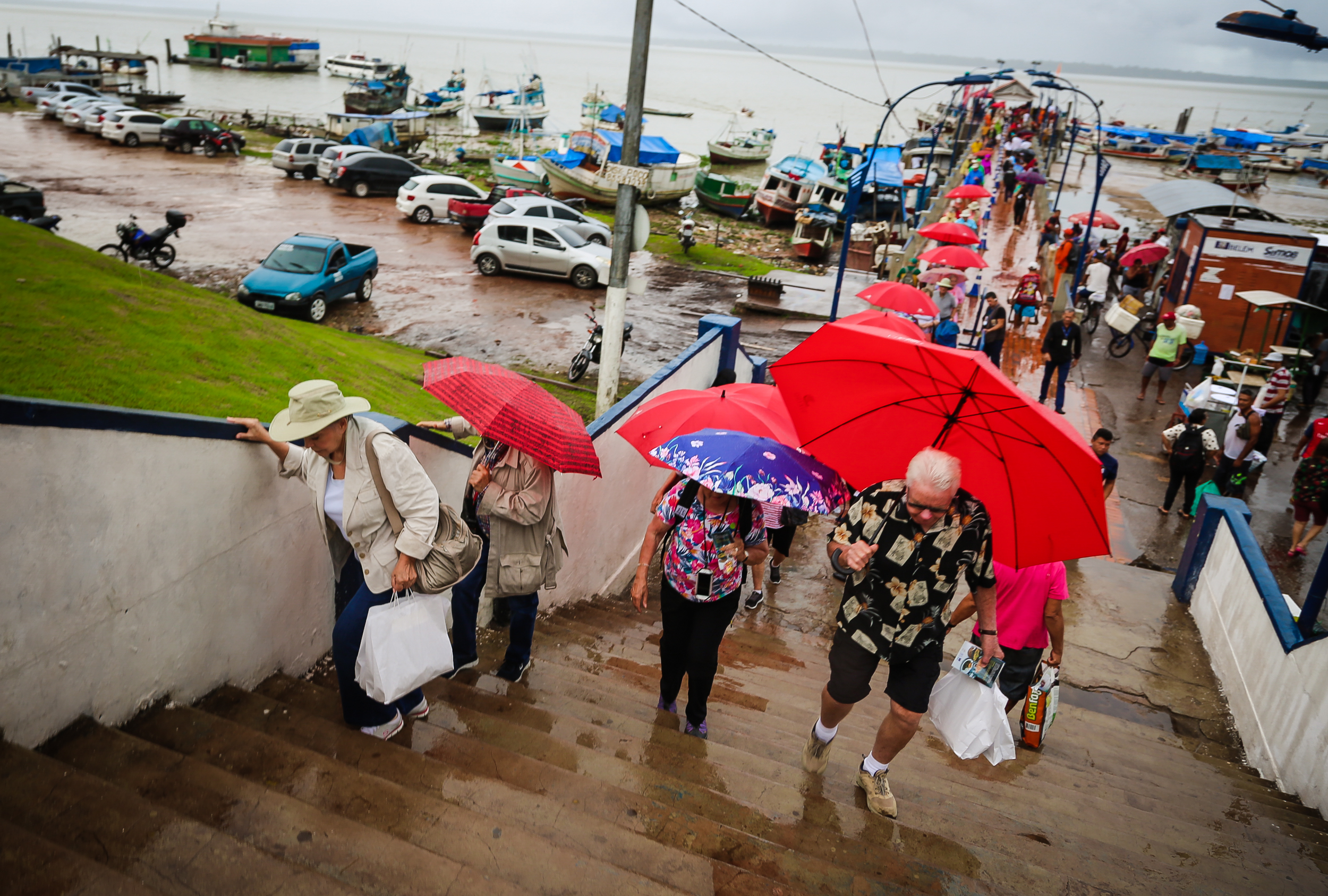  Norte-americanos desembarcam em Icoaraci para conhecer pontos turísticos de Belém