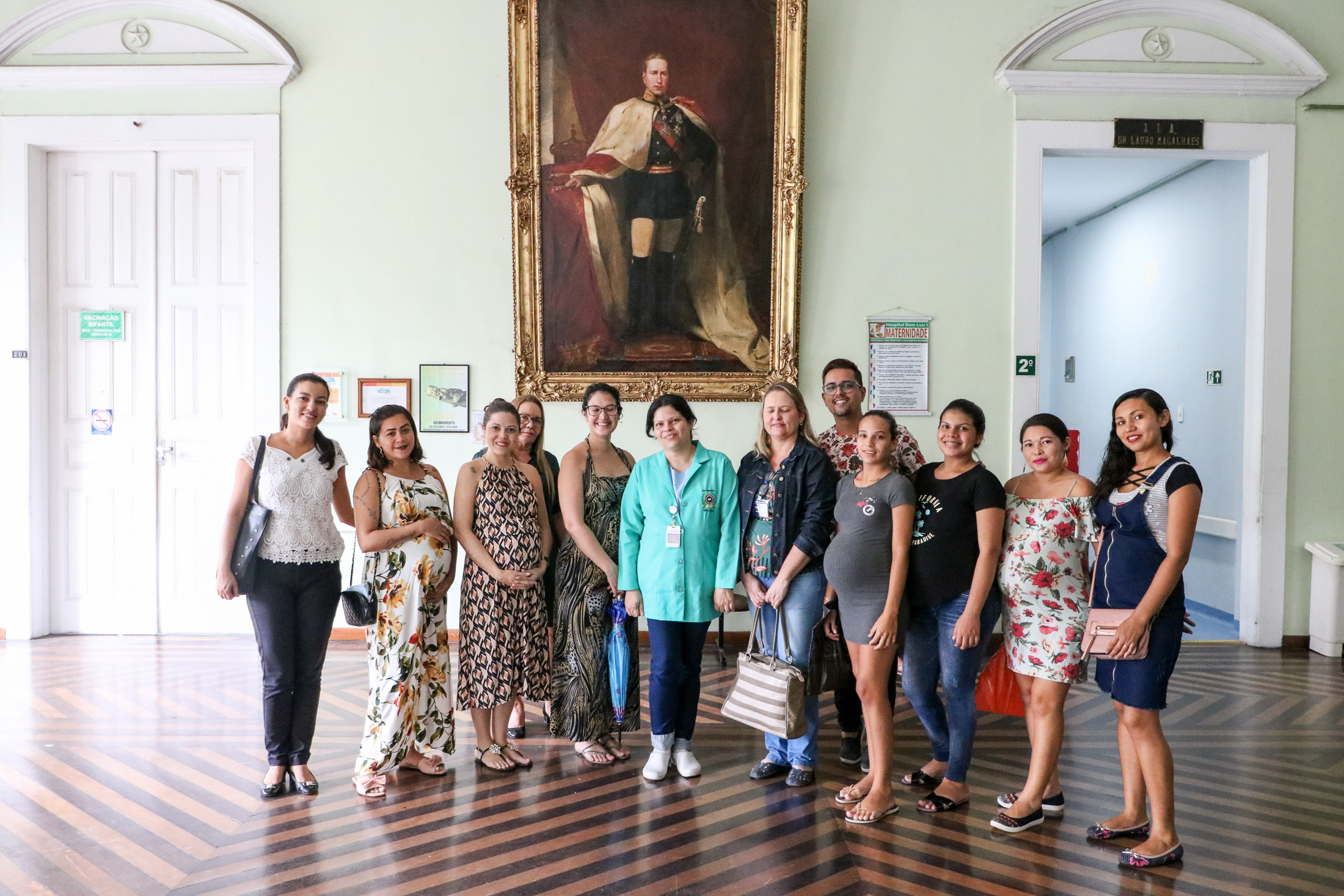 Sesma promove visita de vinculação de gestantes em maternidade da capital