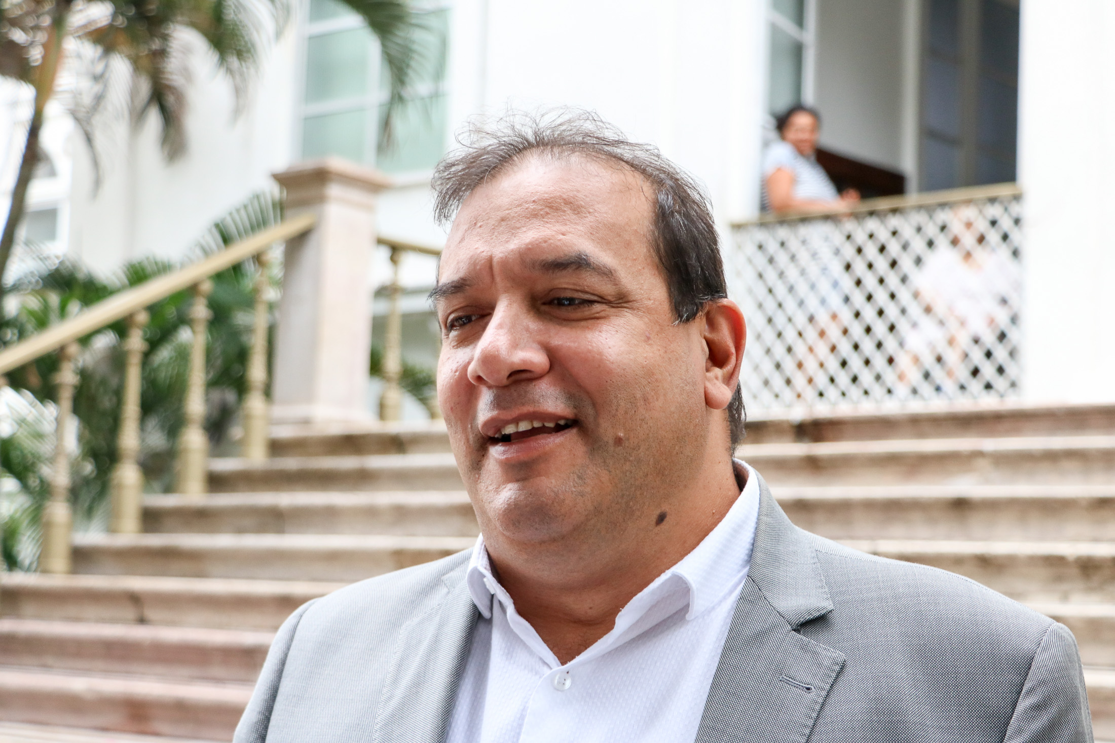 Sesma promove visita de vinculação de gestantes em maternidade da capital