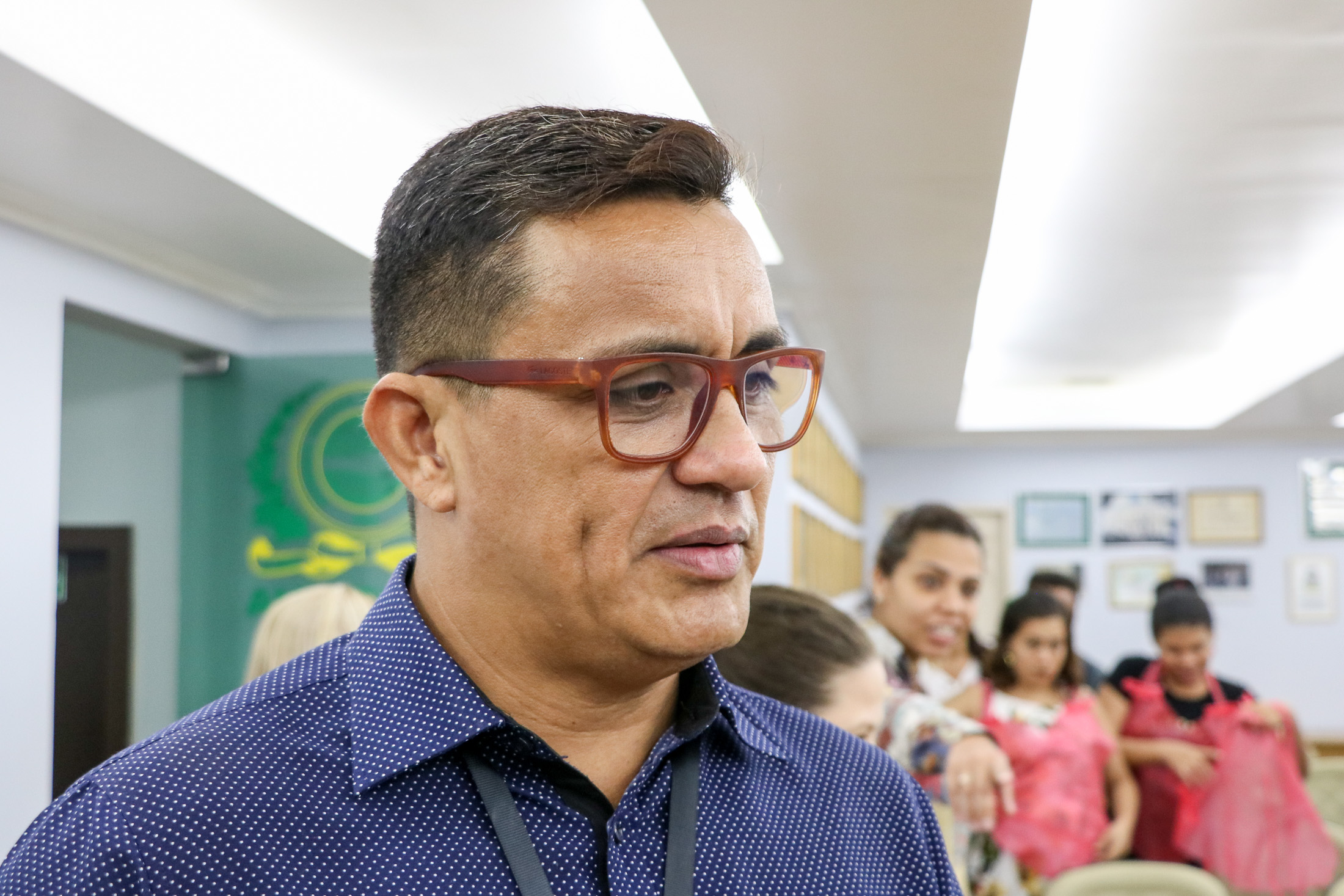 Sesma promove visita de vinculação de gestantes em maternidade da capital