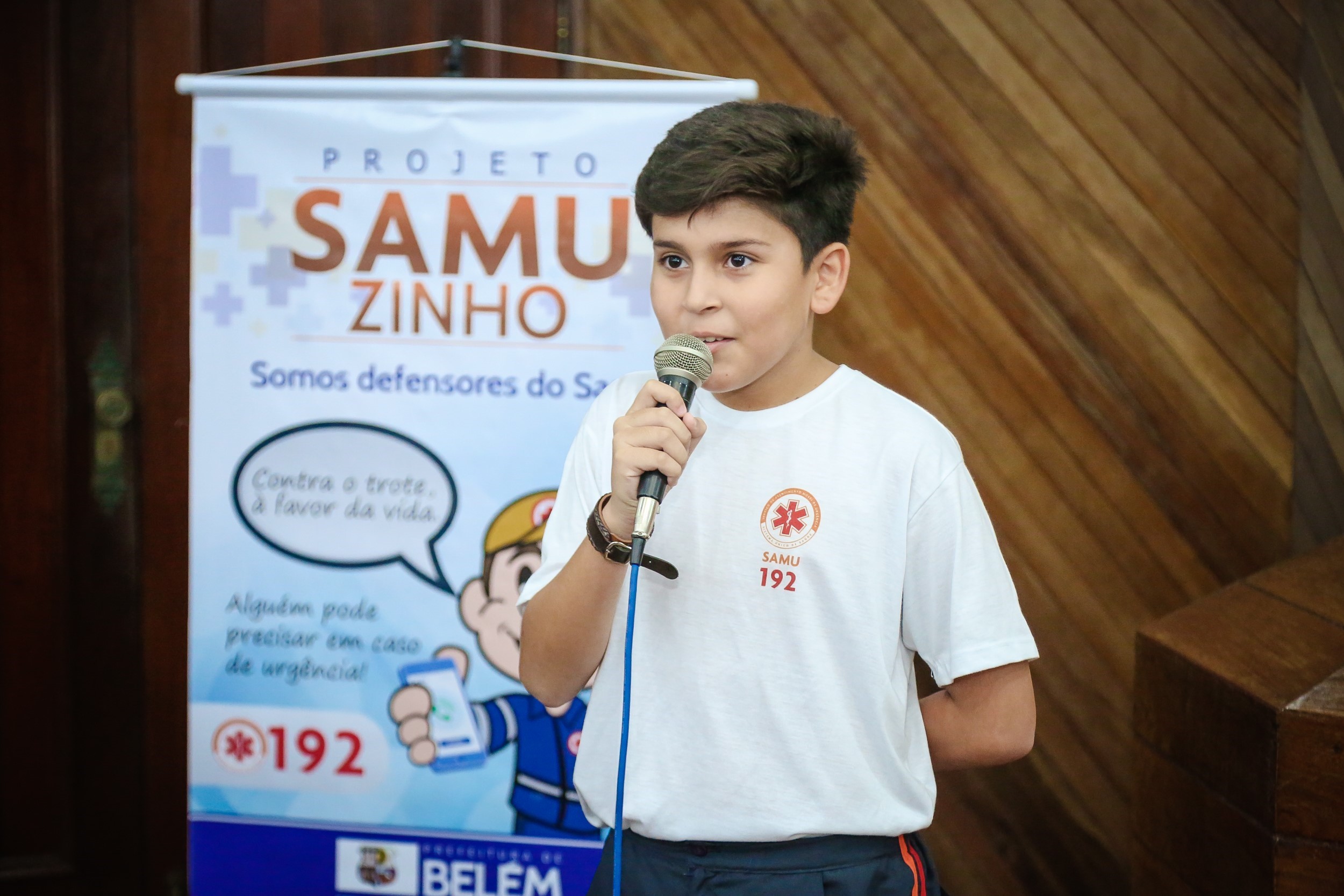 Projeto Samuzinho forma crianças para primeiros-socorros e combate aos trotes