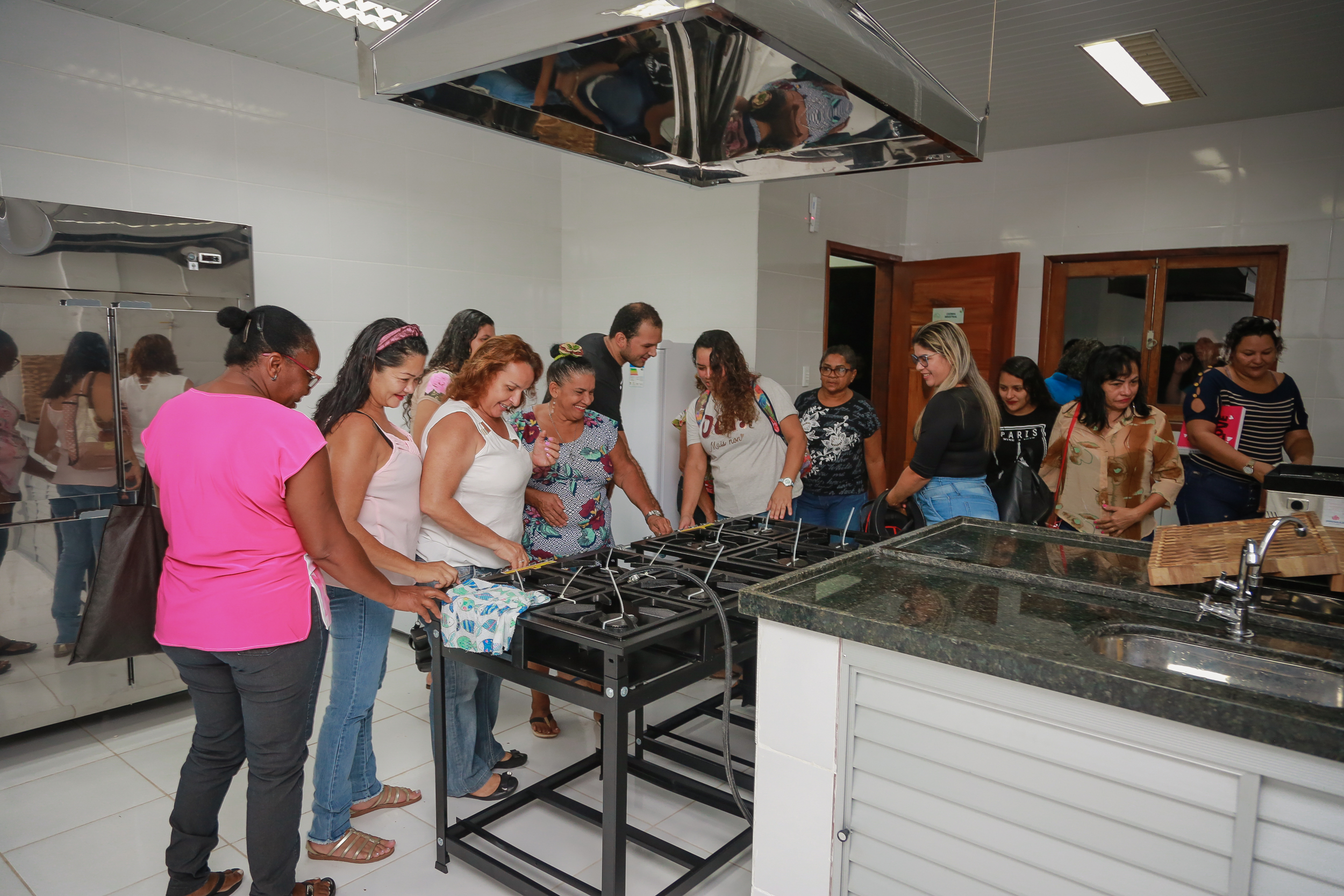 Aula inaugural marca início das atividades da Escola Criativa da Gastronomia