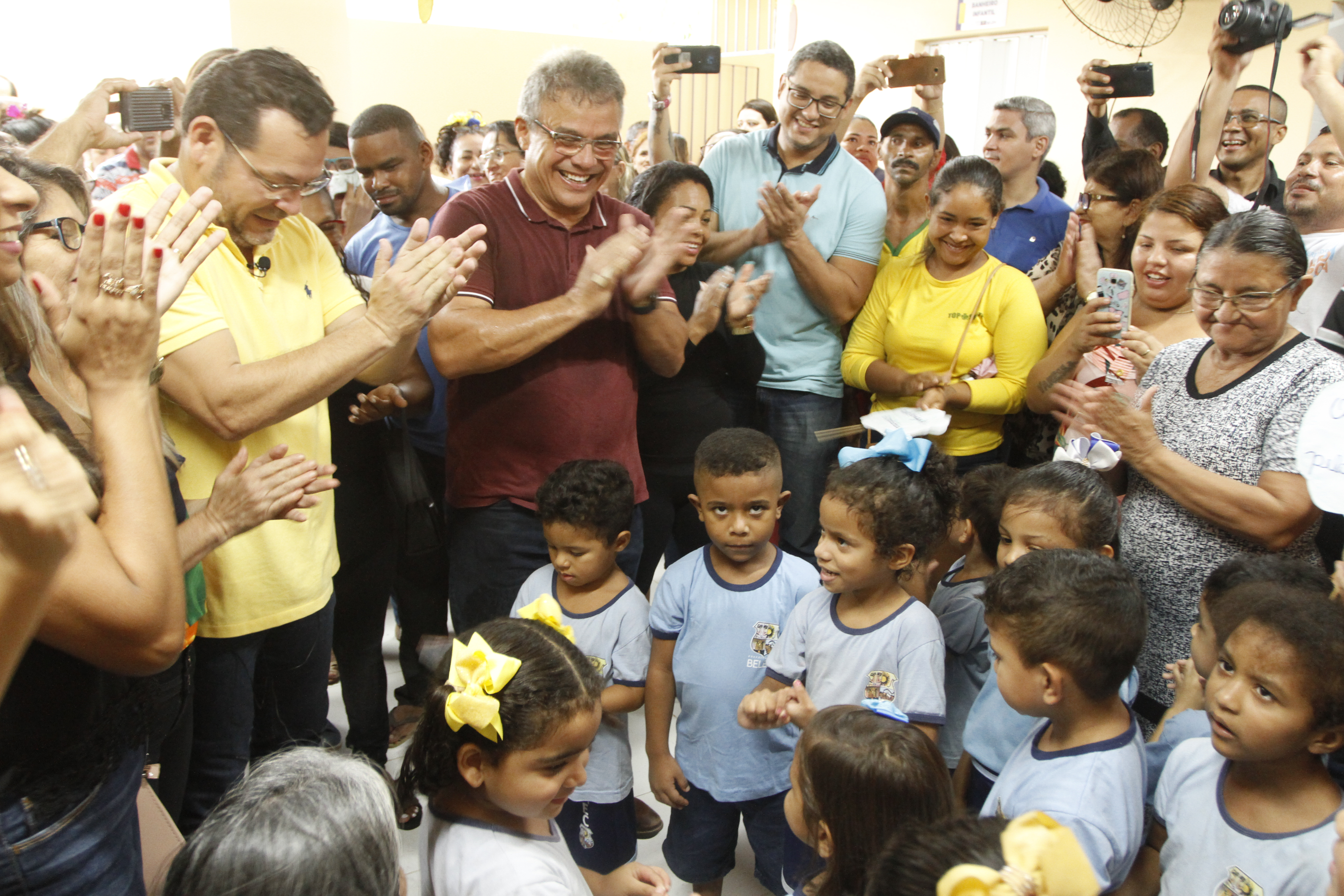 Prefeitura entrega obra de reforma da escola Professora Angélica do Carmo Santos Paiva