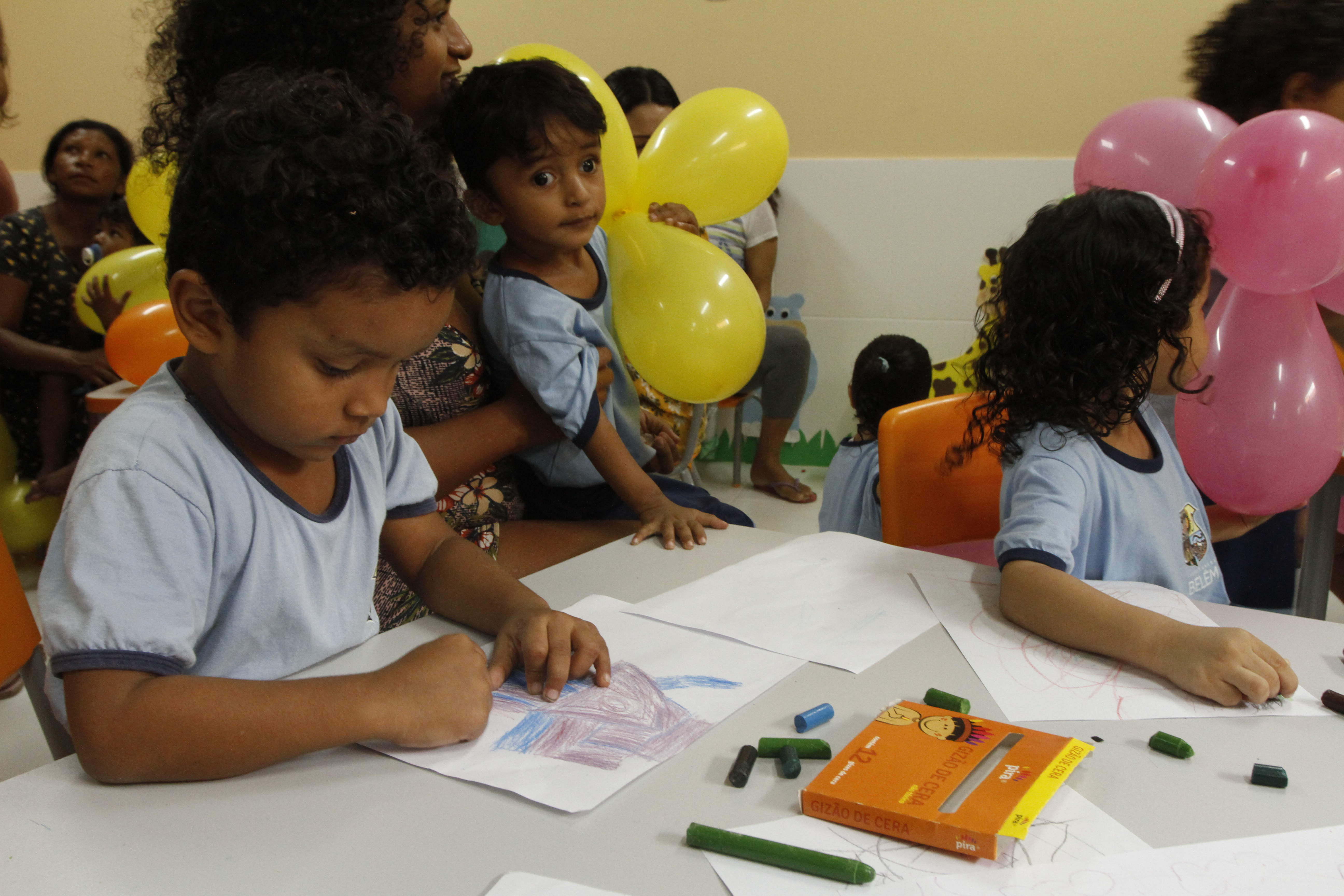 Prefeitura entrega obra de reforma da escola Professora Angélica do Carmo Santos Paiva